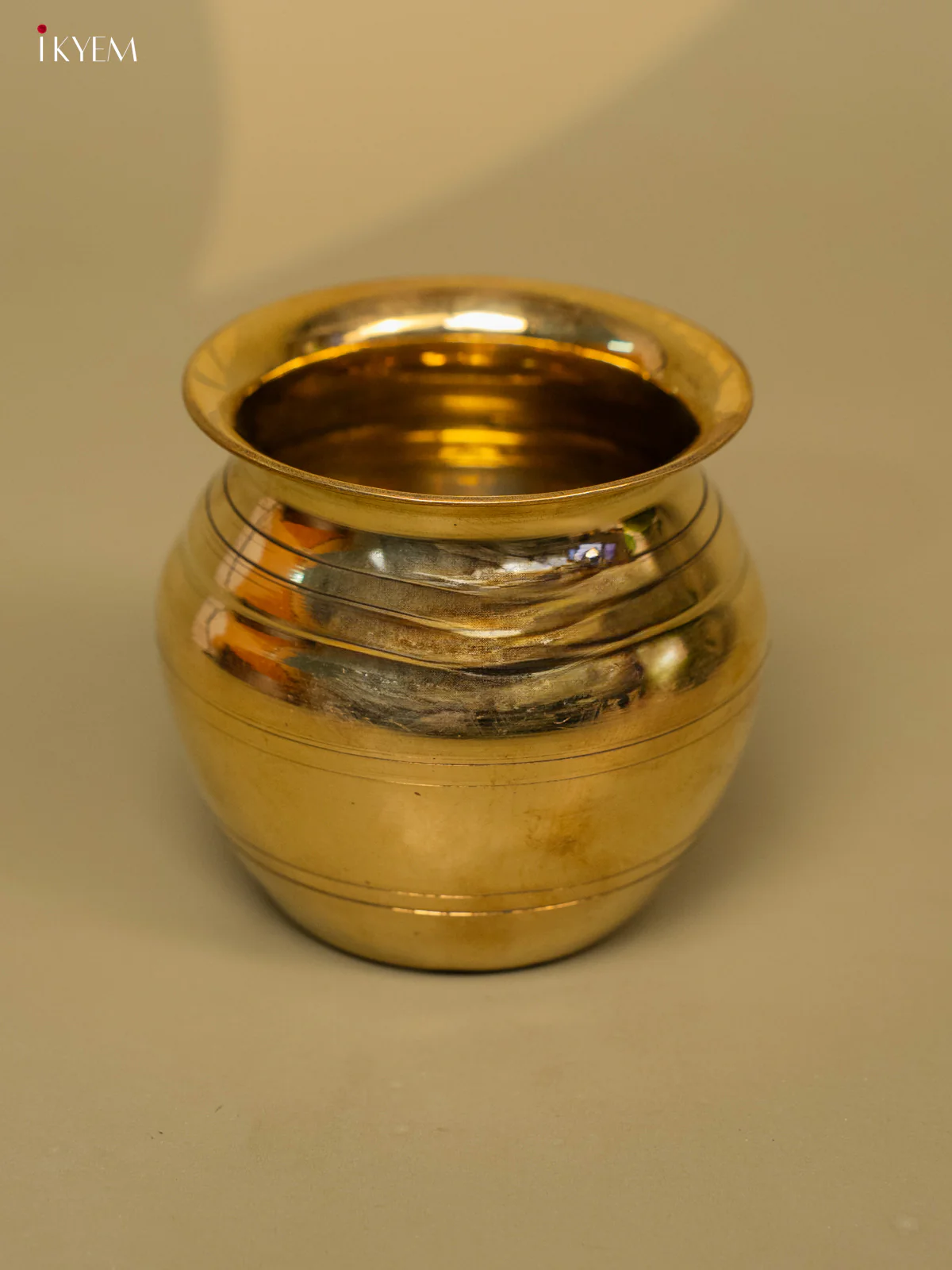 Brass Kalasam - 3E31149 - Image 2
