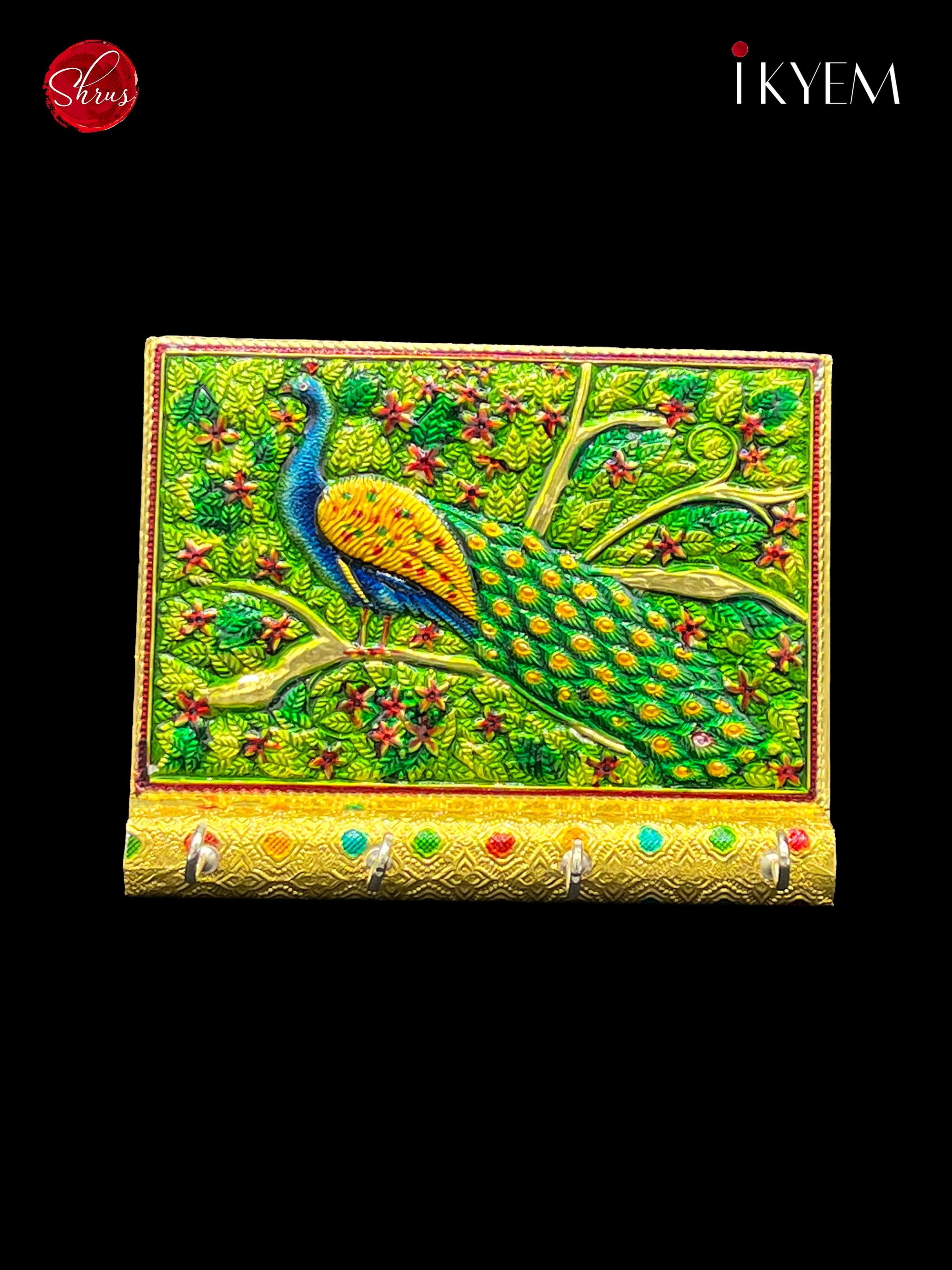 3H03014 - Peacock Key Holder