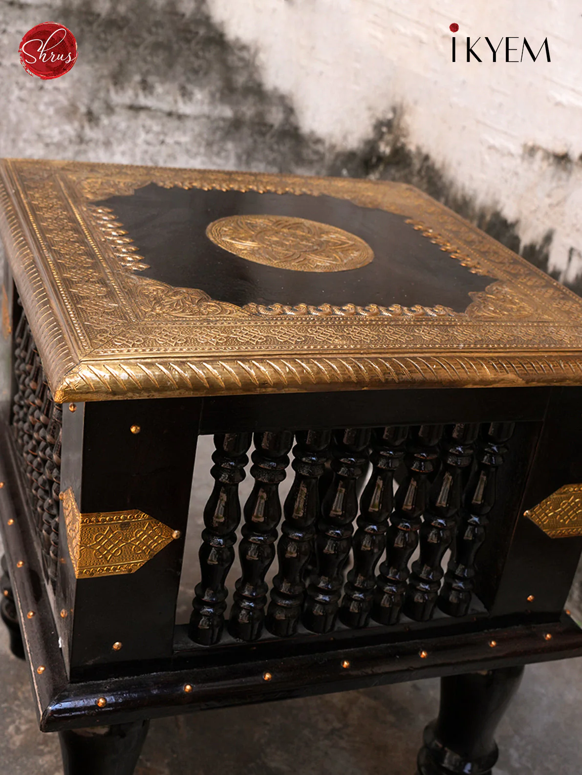 Wooden Centre table - Image 3