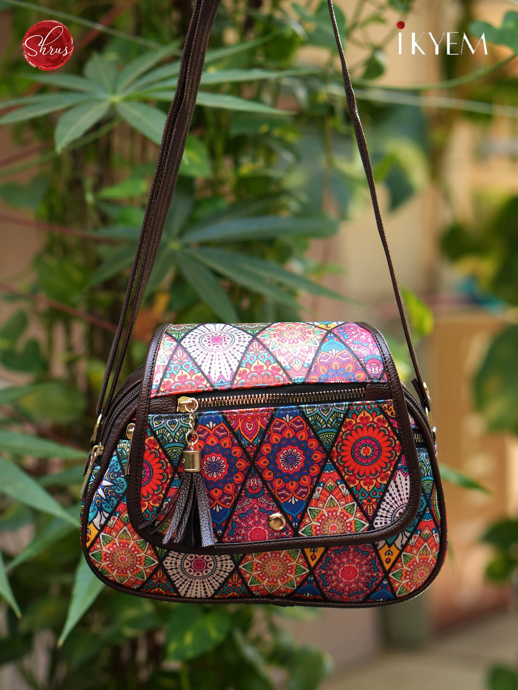 Multicolor-Hand bag