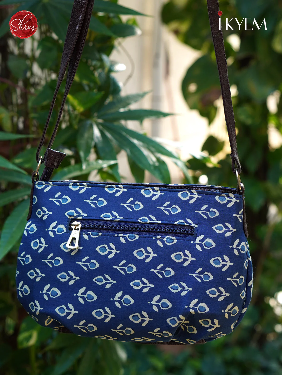 Blue- Printed Bag - Image 2