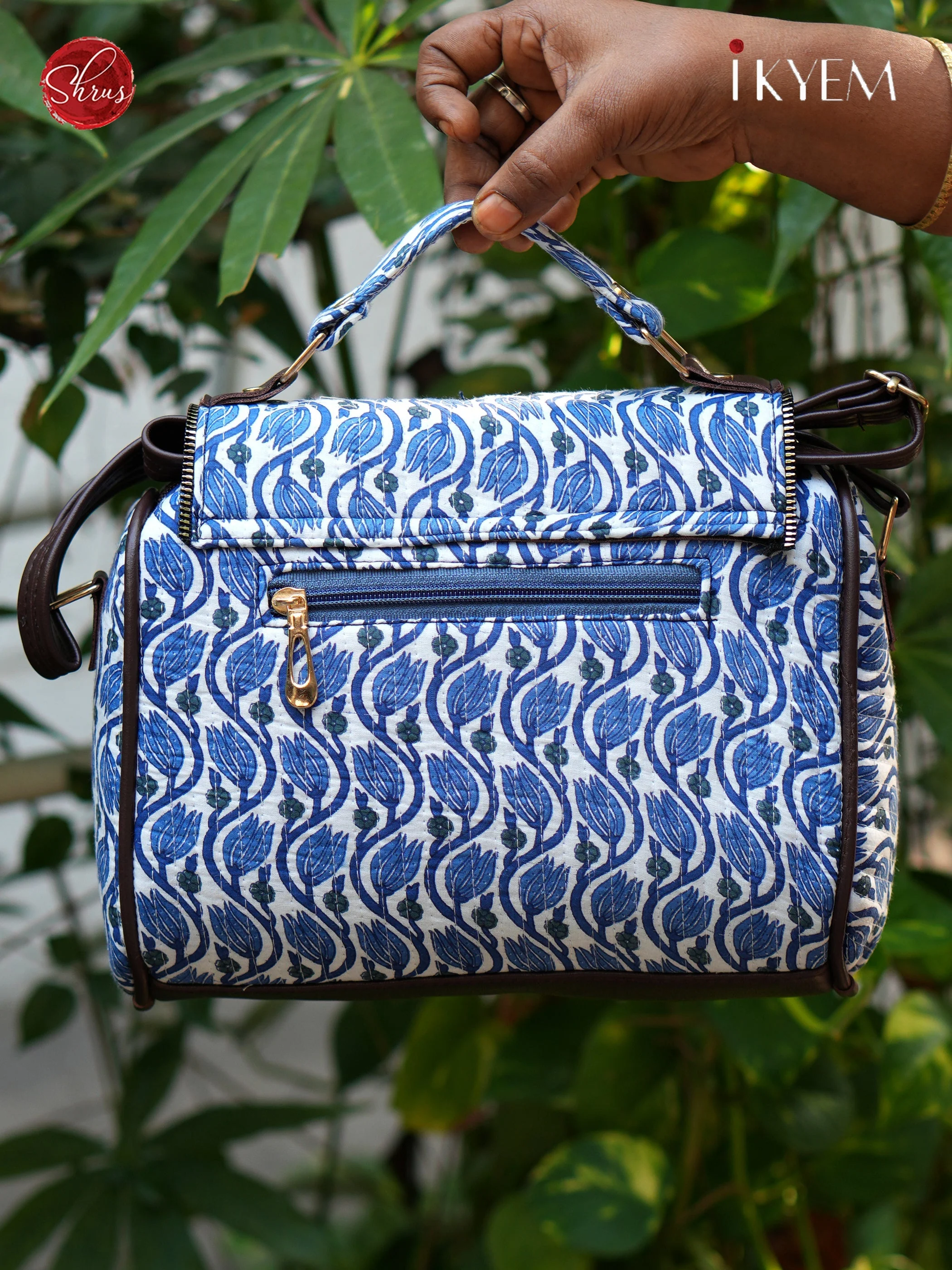 Blue printed hand bag - Image 3