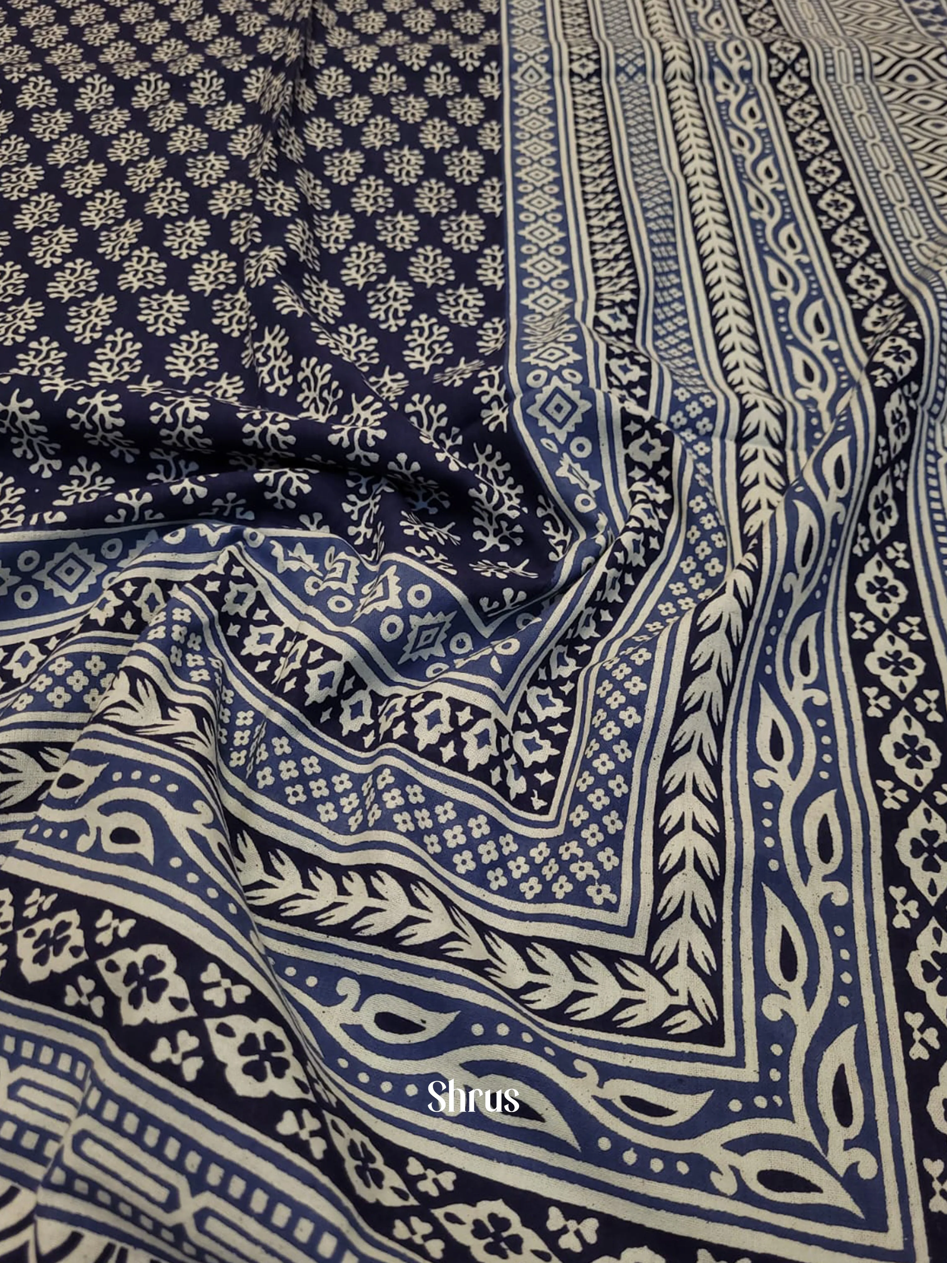 Indigo & Cream - Bed Spreads
