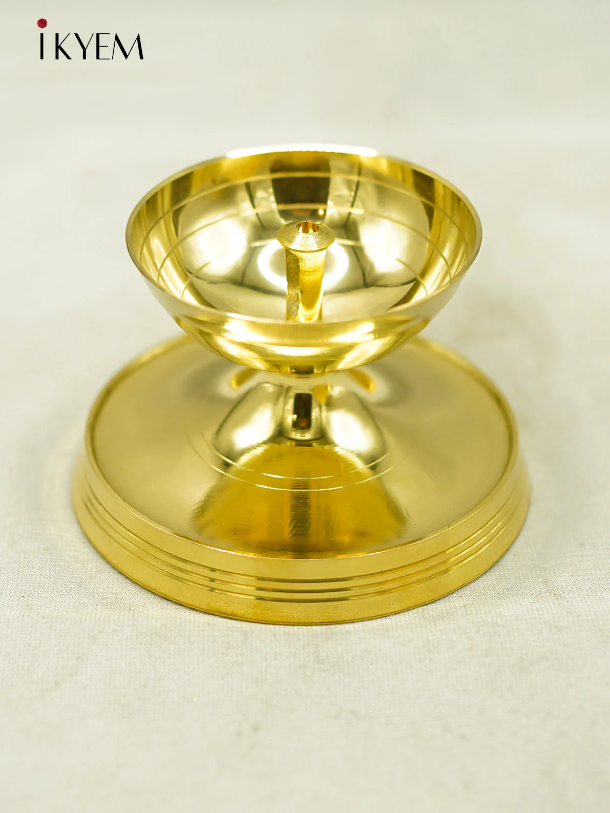 Brass Crystal Vilakku - Image 3
