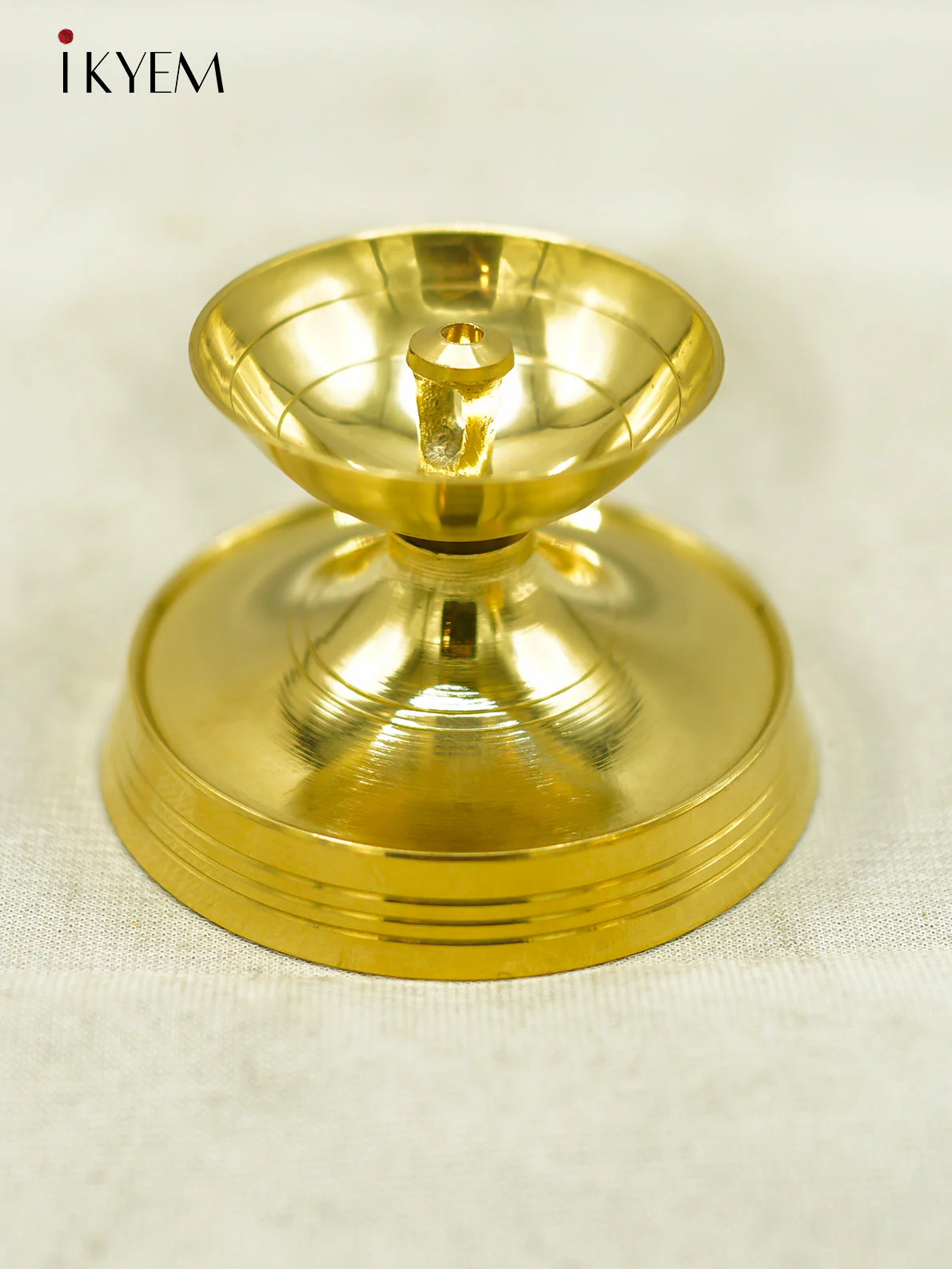 Brass Crystal Vilakku - Image 3