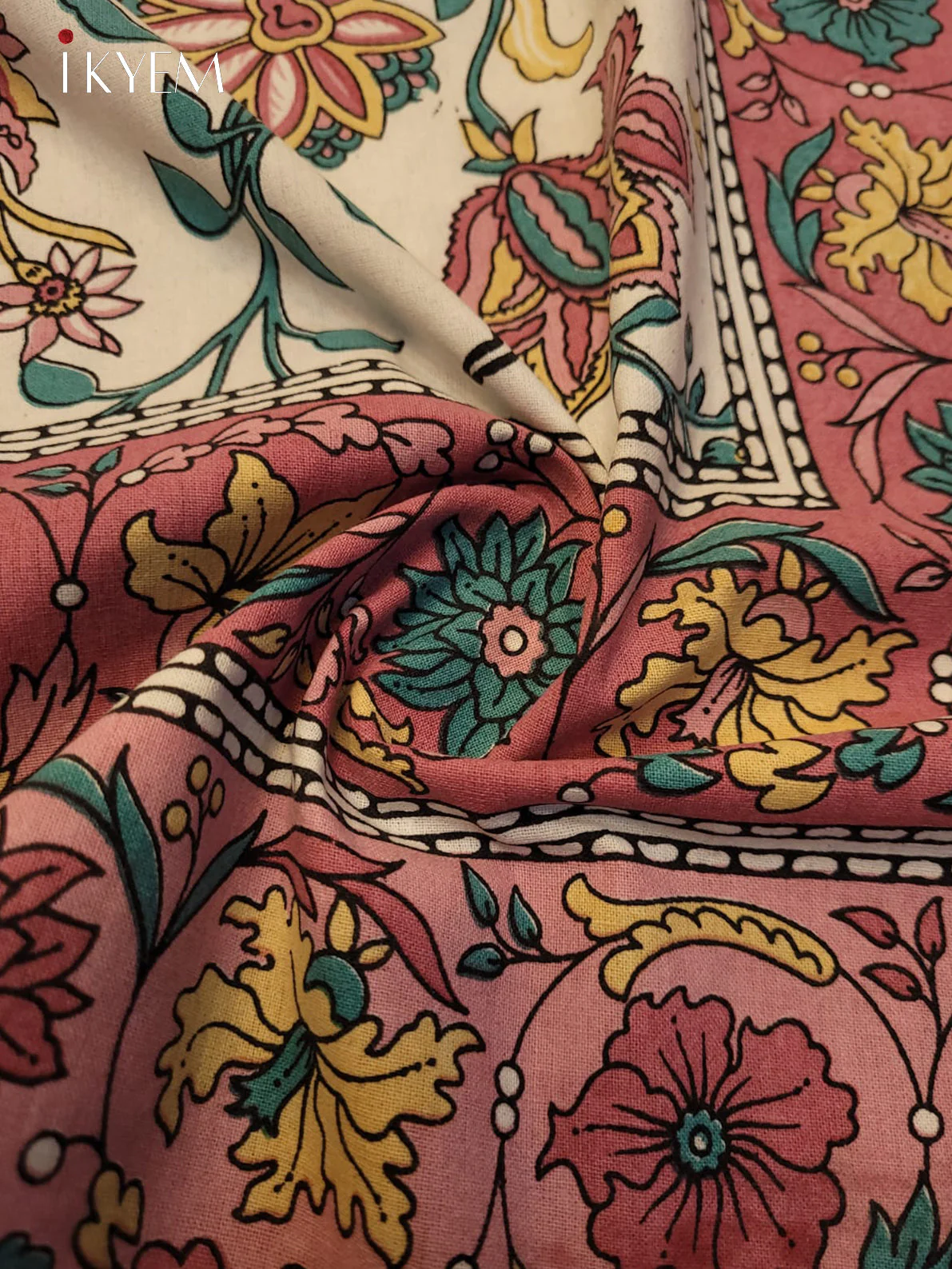 Cream & Pink - Bed Spread