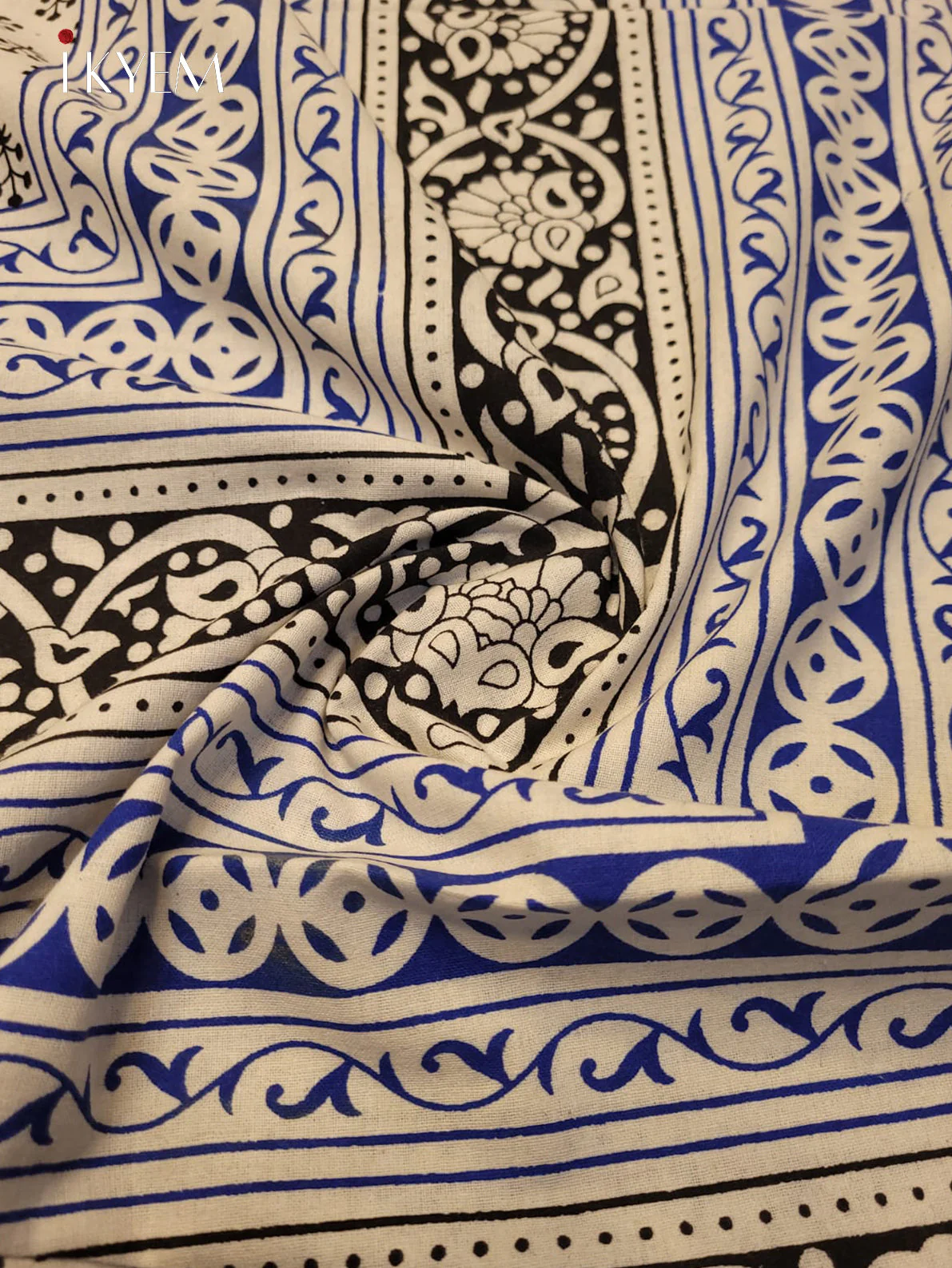 Cream & Blue - Bed Spread