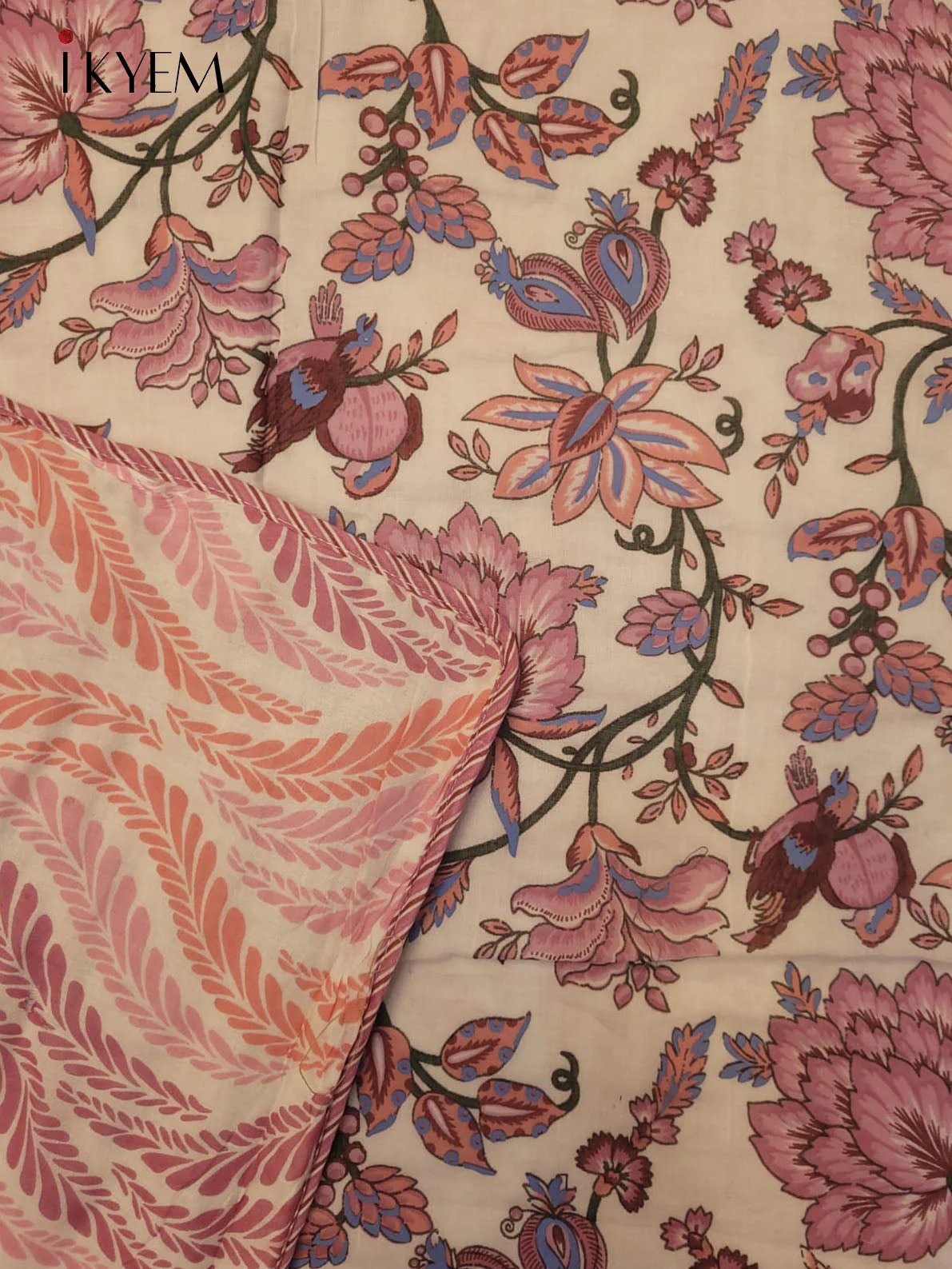 Cream & Pink - 4GJ03256
