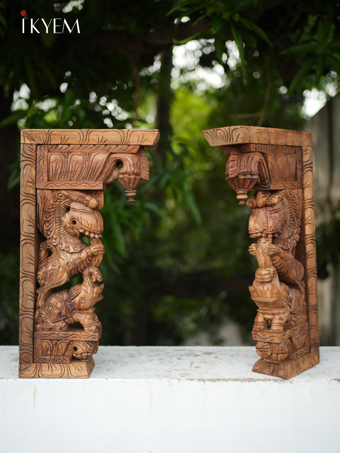 Hand Carved Wooden Yalli Bracket (pair) - Image 2