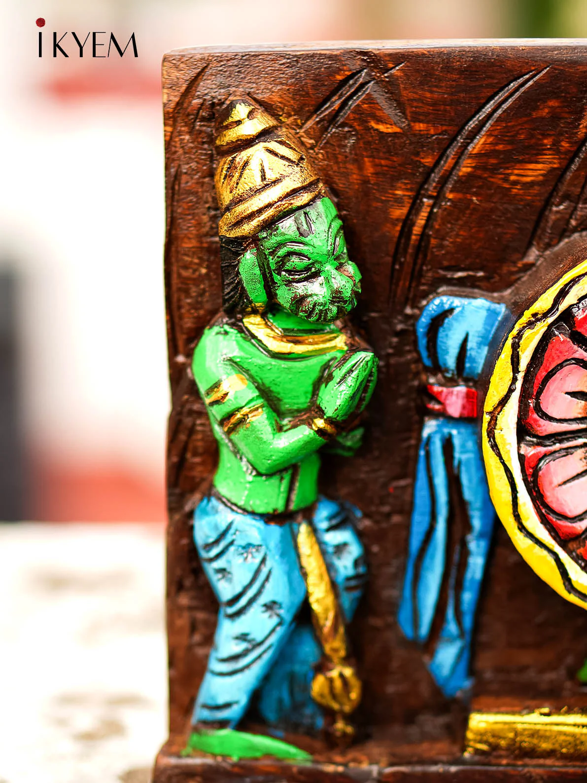 Wooden Hand Painted Carved Venkatachalapathy Perumal Panel - 4GJ09026 - Image 5