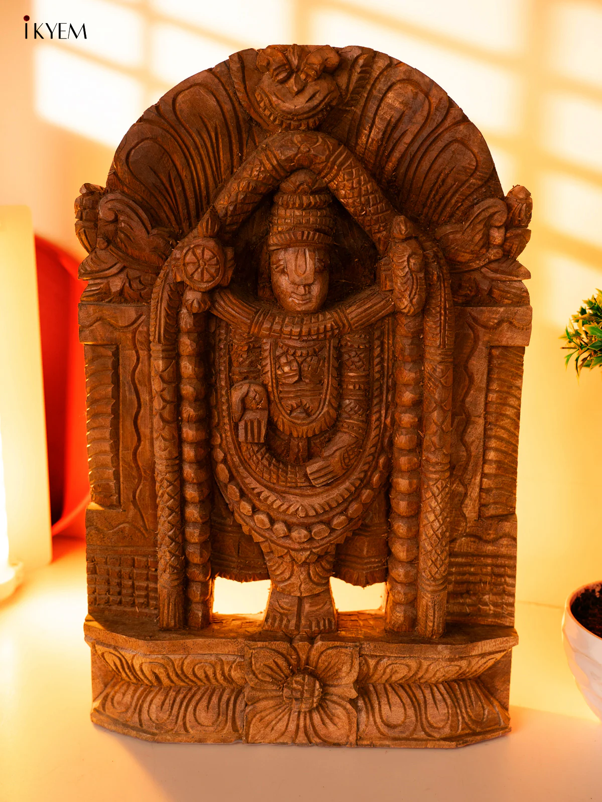 Wooden Hand Carved Tirupathi Balaji - 4GJ09041 - Image 8