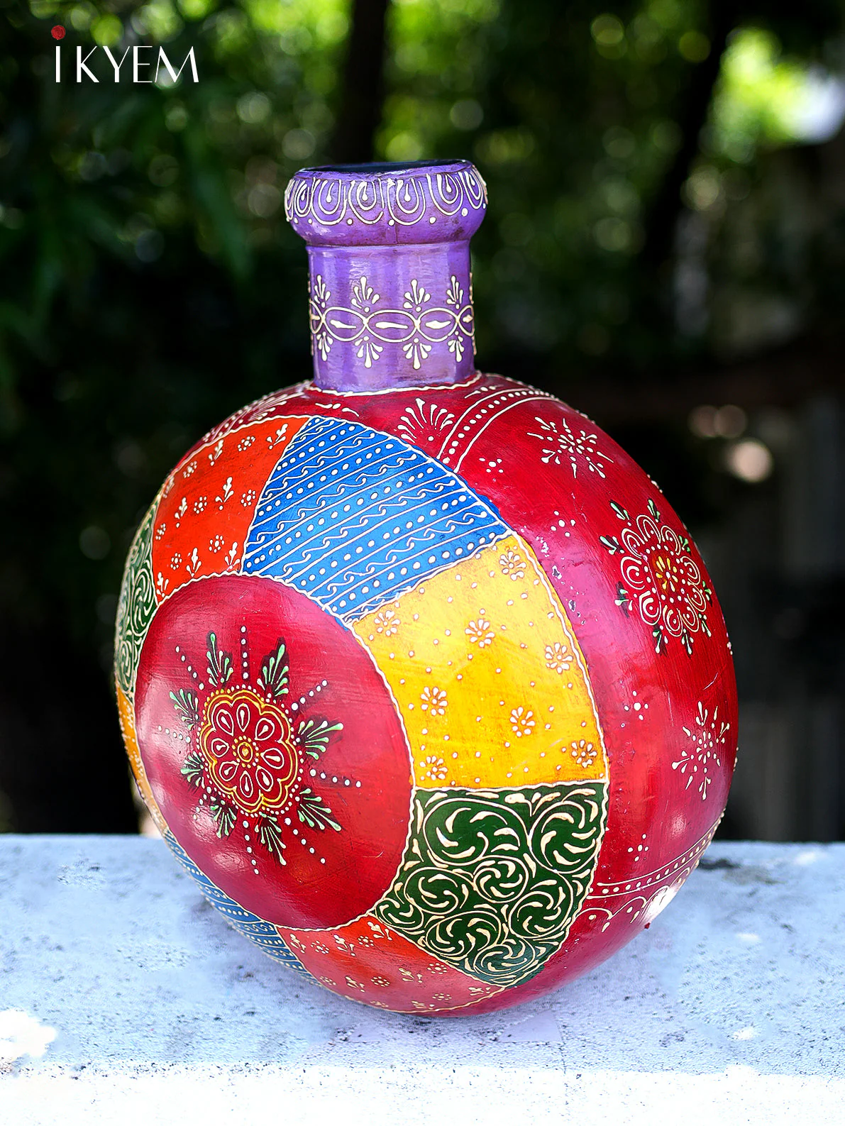 Hand painted Wooden flower Vase - Image 3