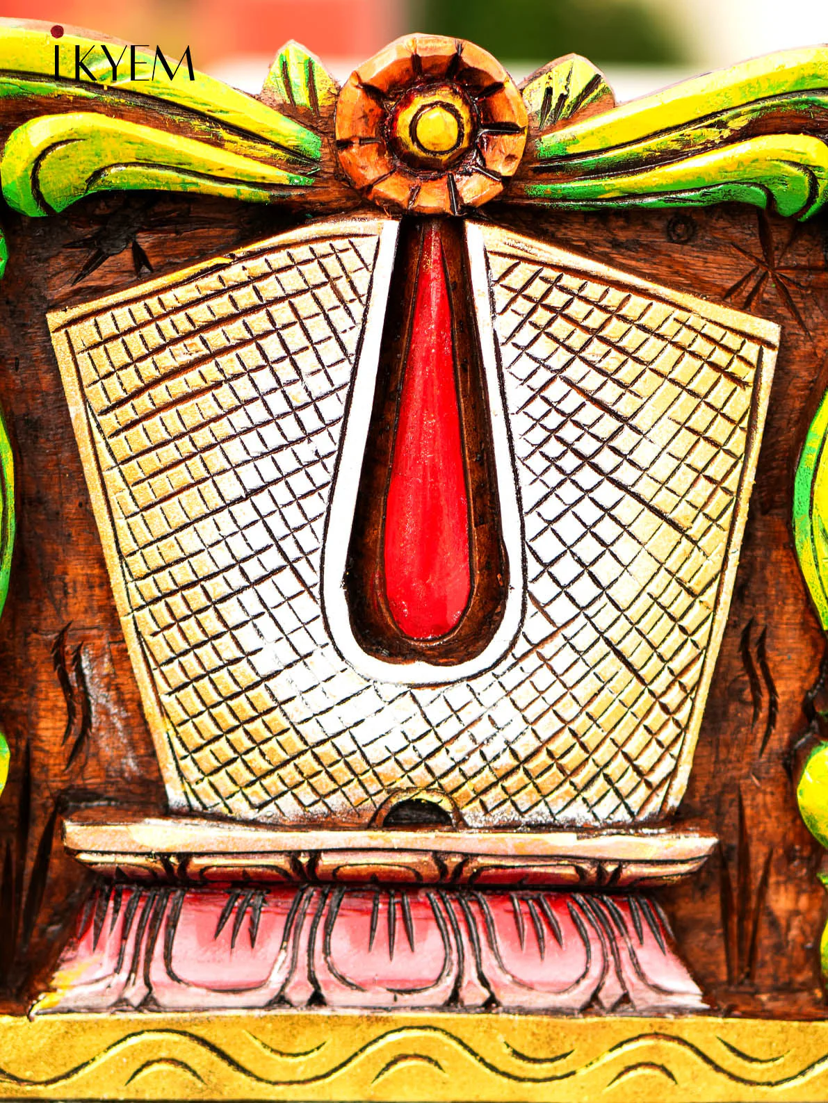 Hand Carved Wooden Namam, sangu Chakram Panel - Image 2