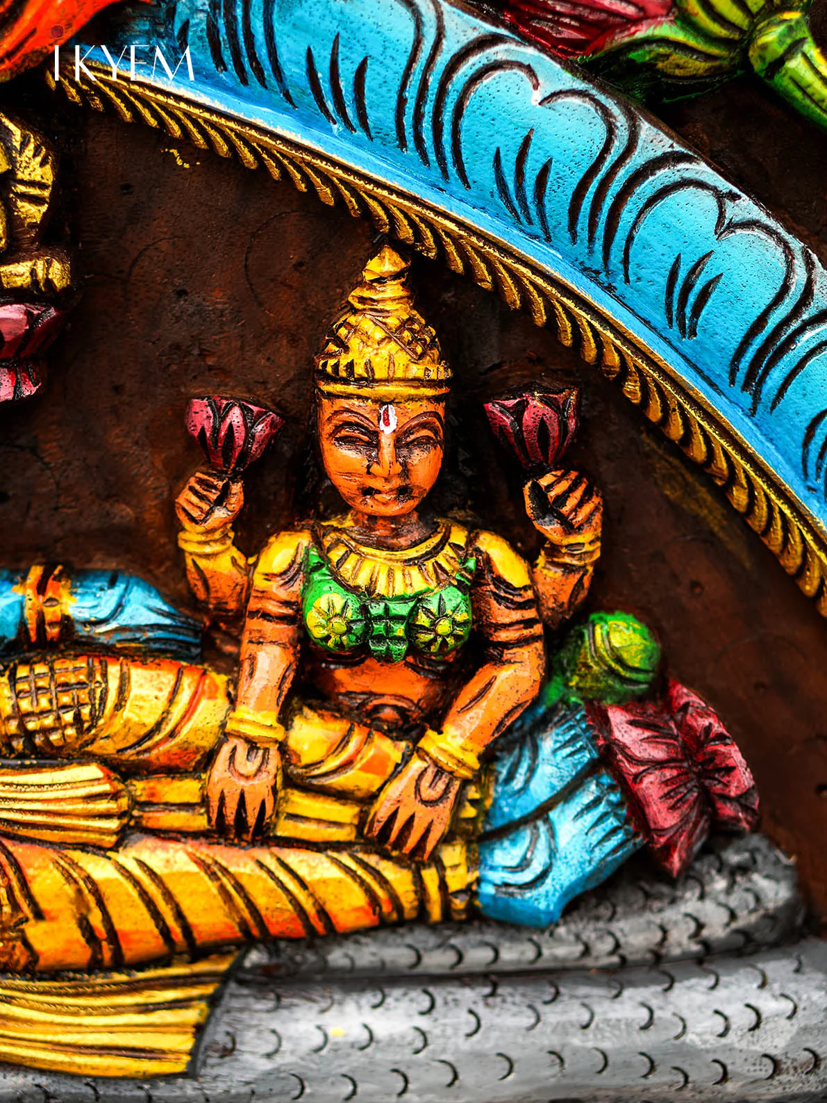 Hand Carved Vishnu Ananta Sayanam - Image 5