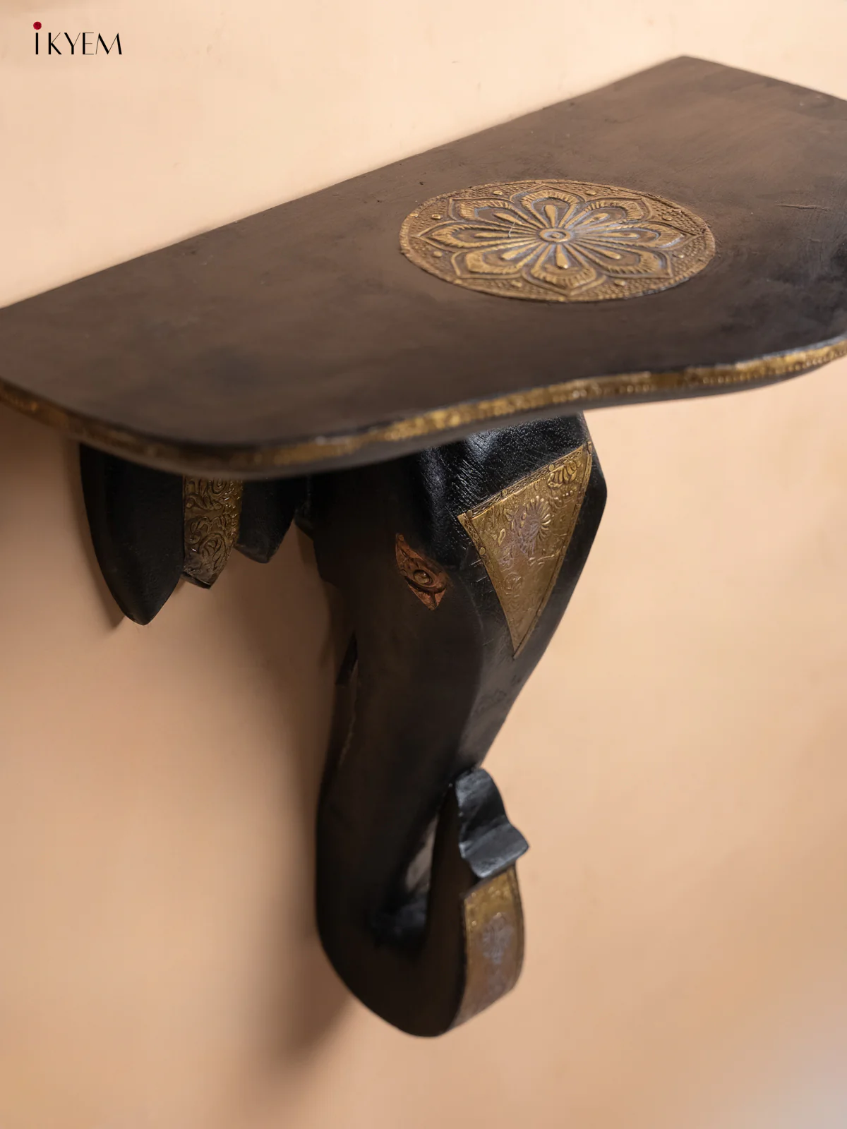 Brass inlay Elephant Face wall wooden bracket/stand/shelf - 4IJ26065 - Image 5