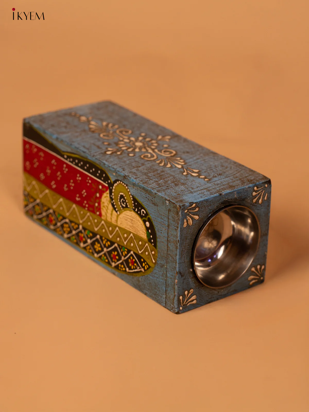 Hand Painted Wooden Candle Holder - 4IJ30129 - Image 4