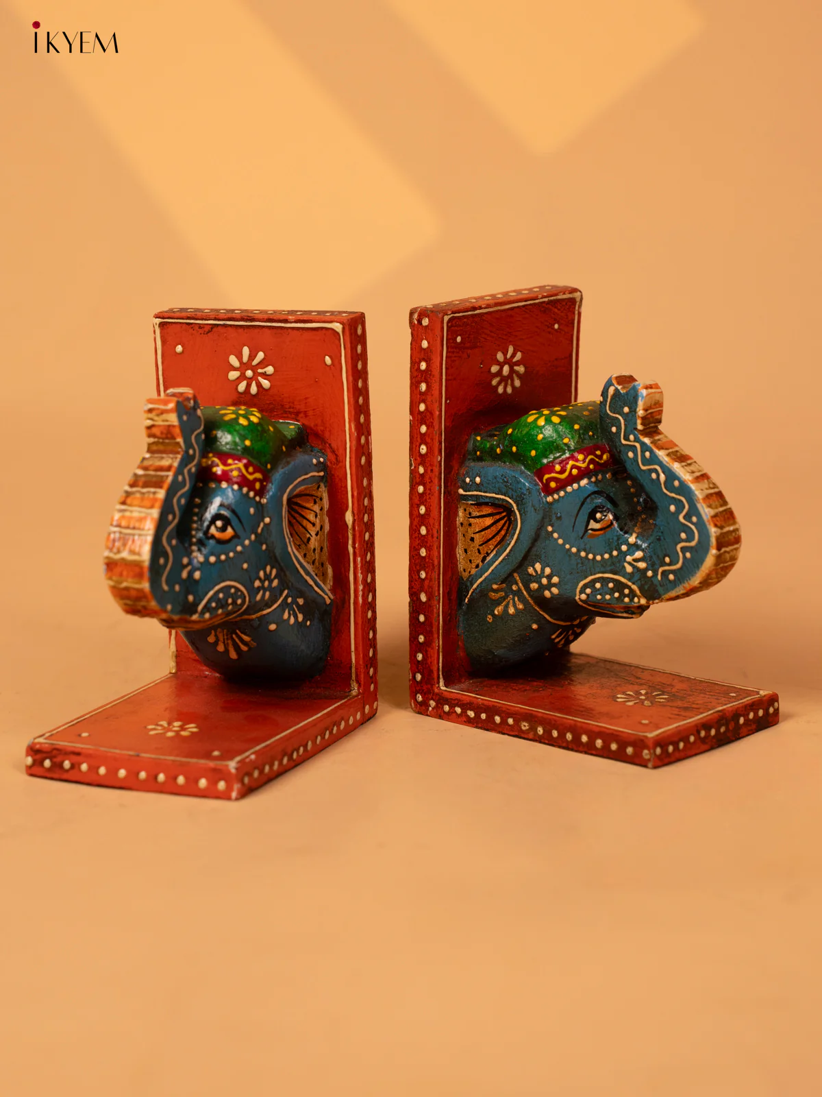 Hand Painted Wooden Wall Bracket - 4JJ02035 - Image 2