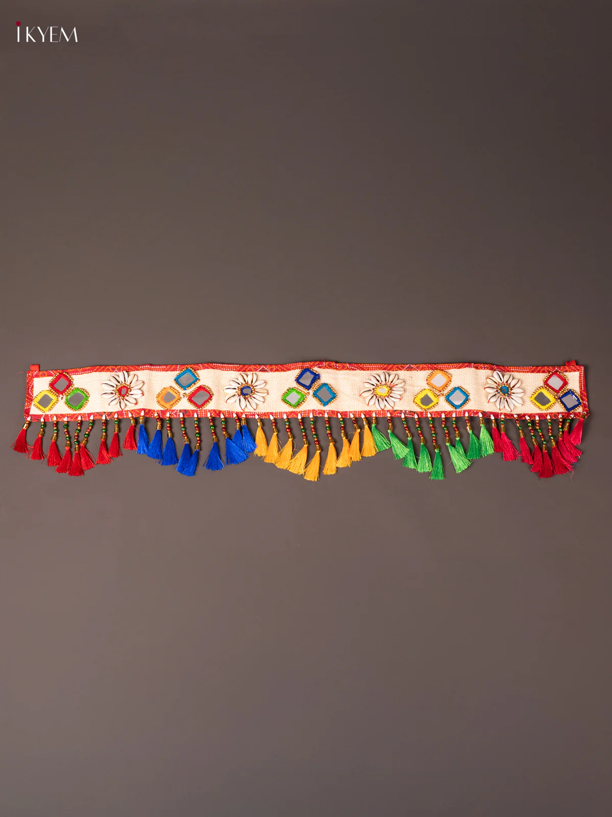 Ghanikama Jute Art Kodi Thoran - AA02162