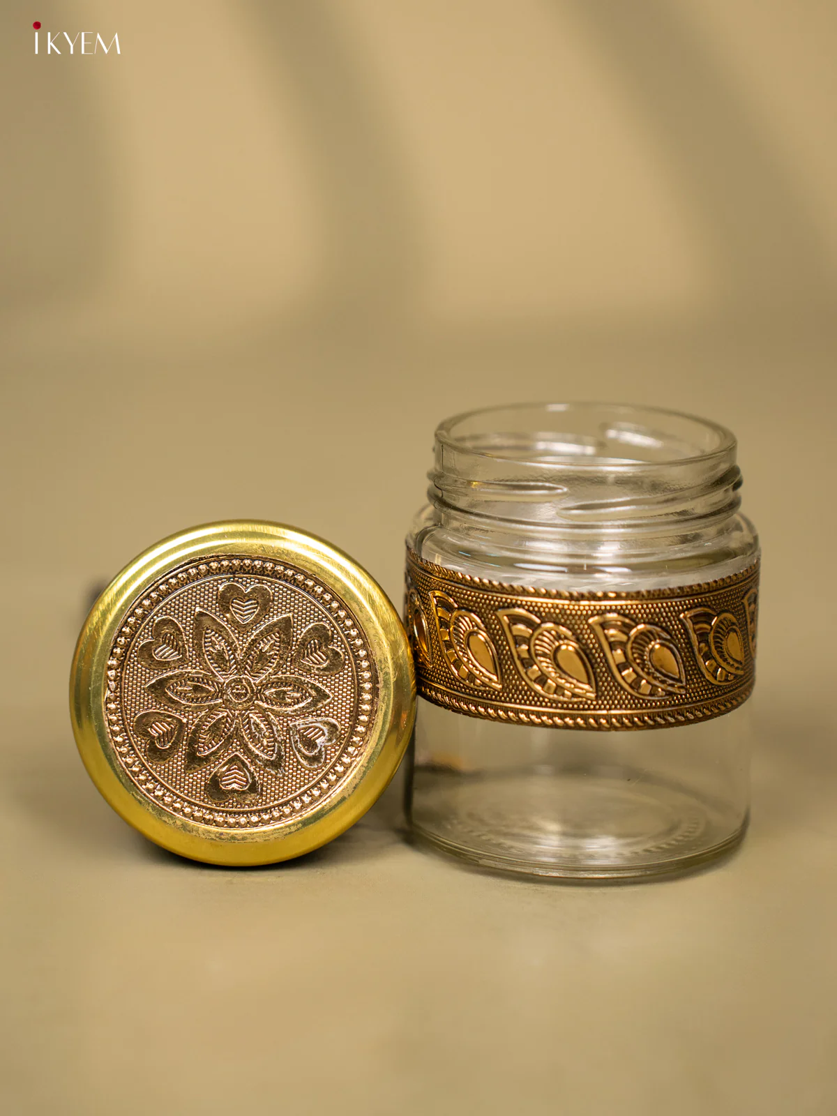 Glass Dry Fruits Jar With Antique Finish - KC26116 - Image 4