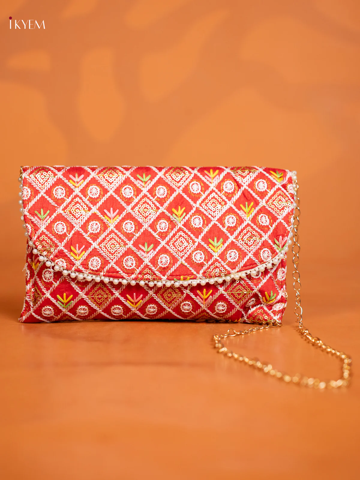 Festive Embroidered Envelope Clutch in Assorted Colours - KC24117 - Image 15