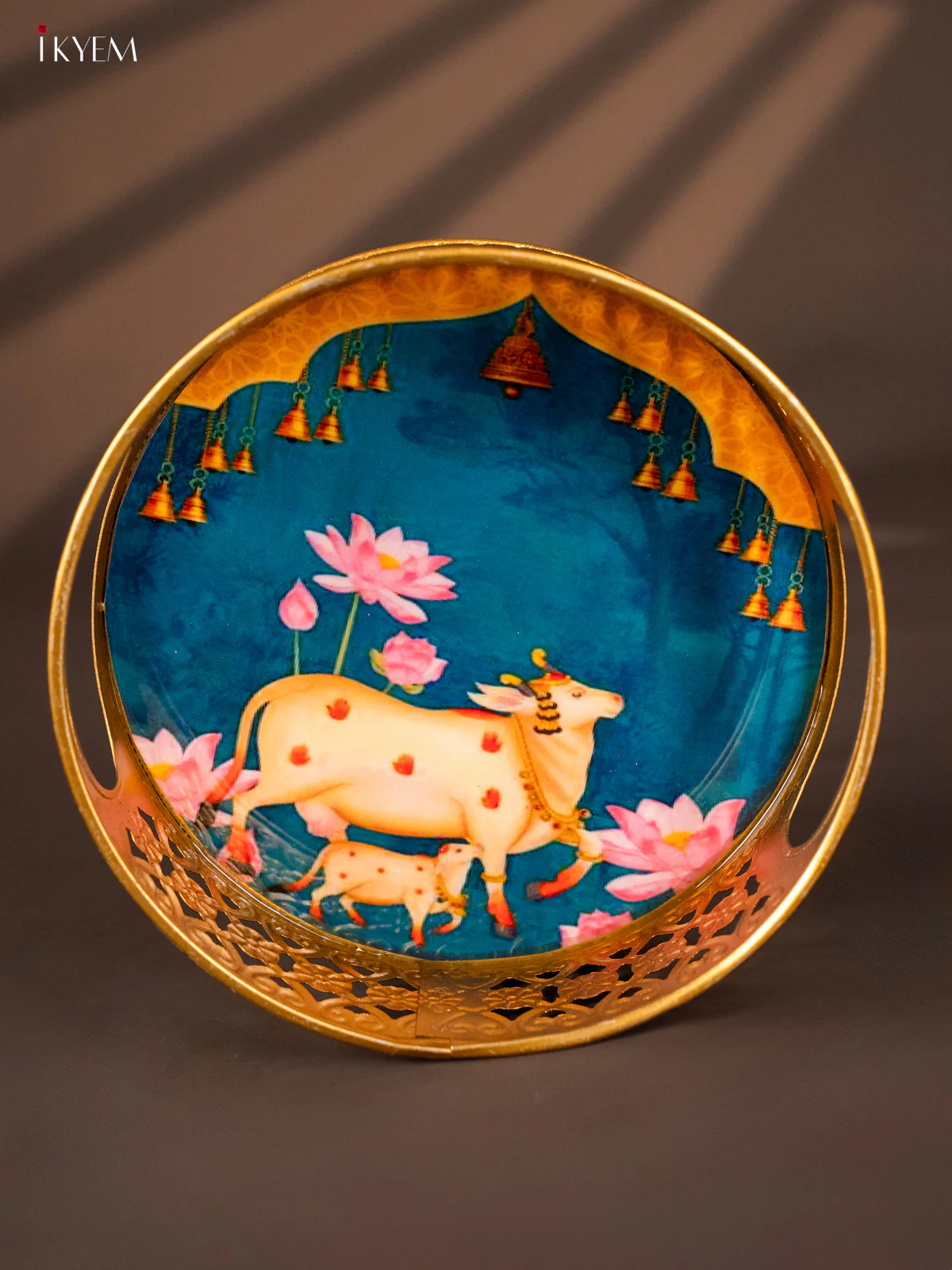 Blue Decorative Round Tray with Cow & Calf Digital Print  - KH22127