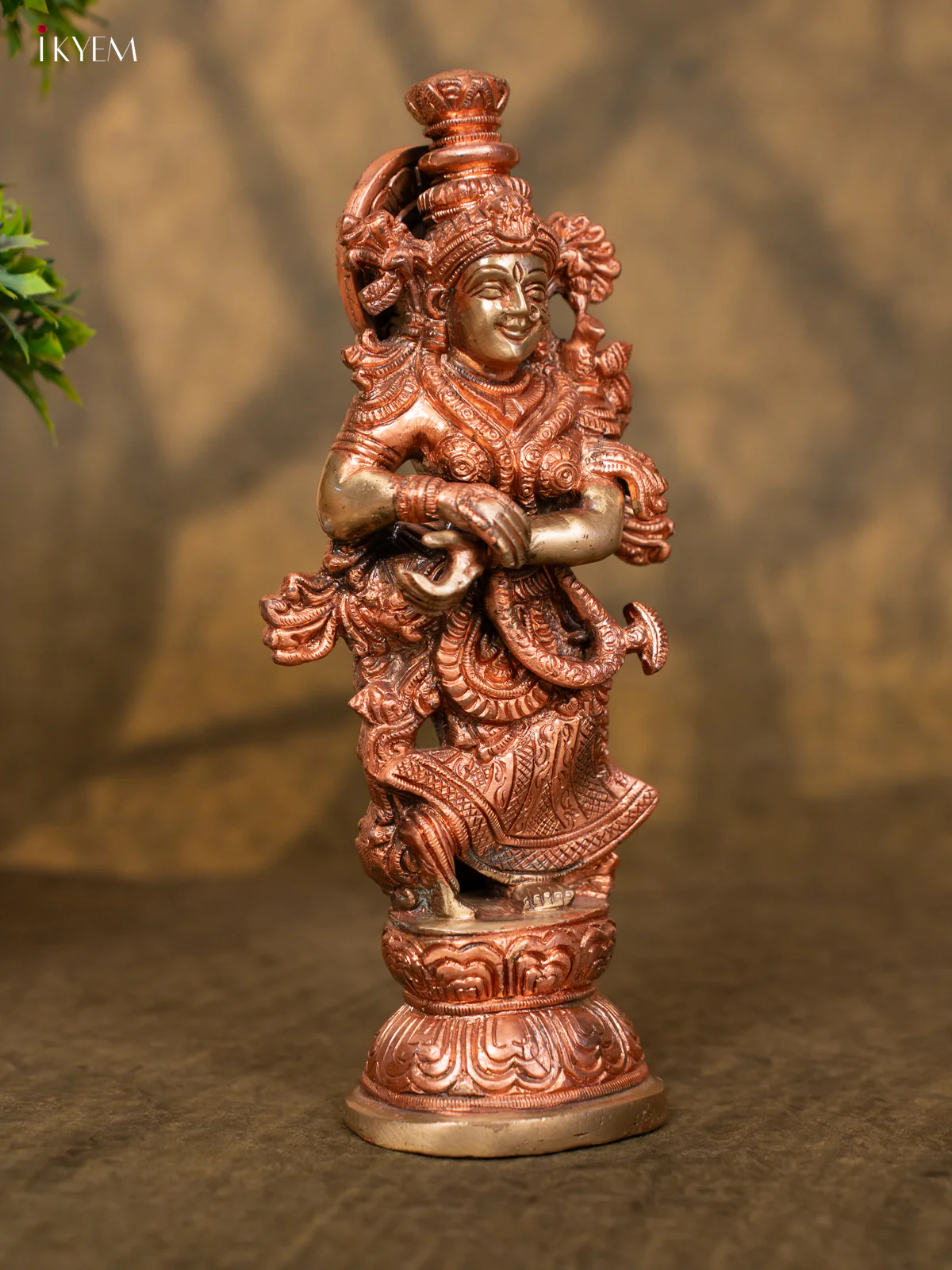Mata Radha in Dual Tone (Brass & Copper) - Carved by master Artisans - Image 3