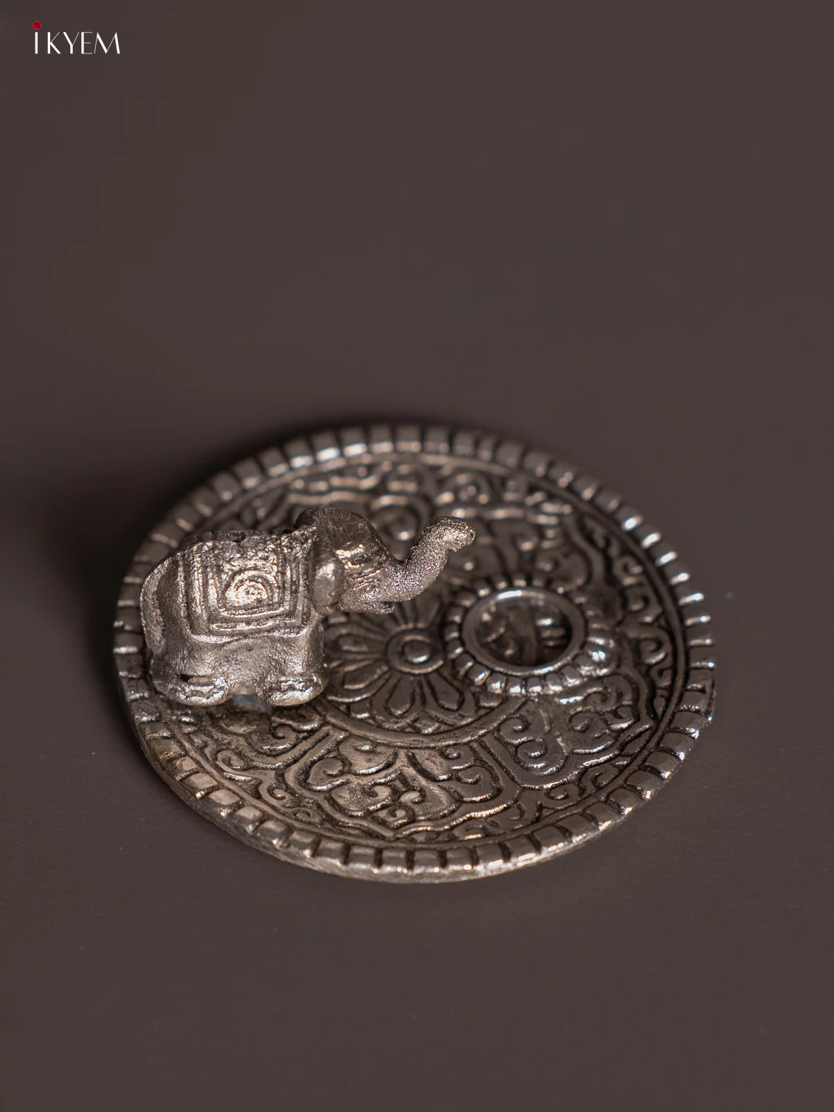 Timeless Silver Plated Elephant Agarbathi Stand - KI09185 - Image 2