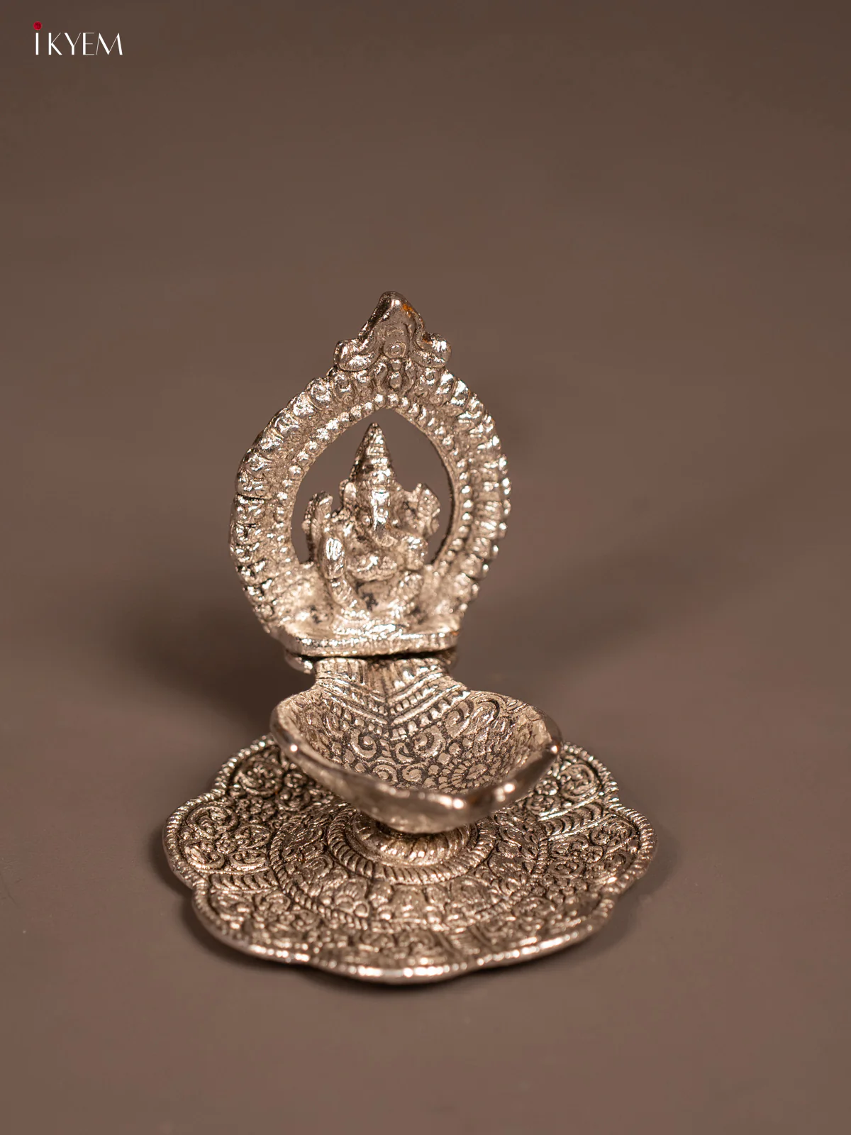 Unique German Silver Ganesha Oil Lamp - KE29133
