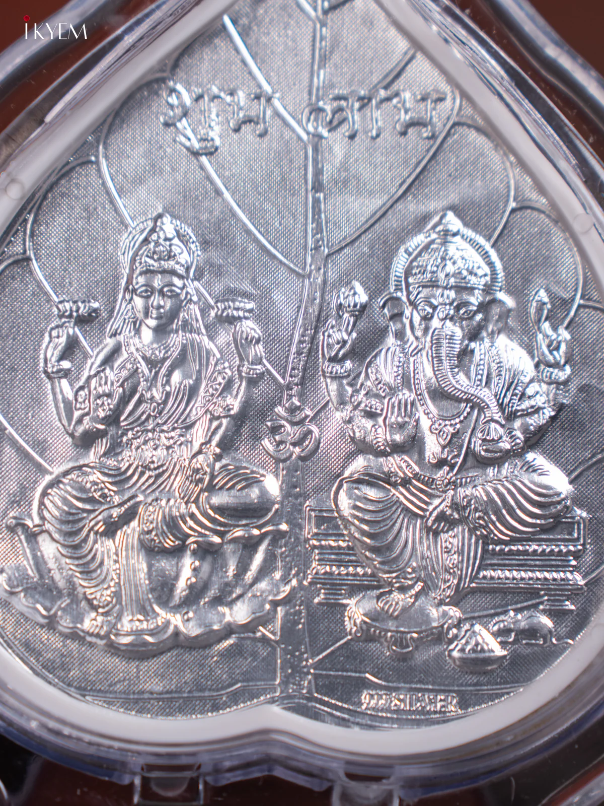 Cute German Silver Leaf Ganesha Lakshmi Photo frame stand - KI03155 - Image 3