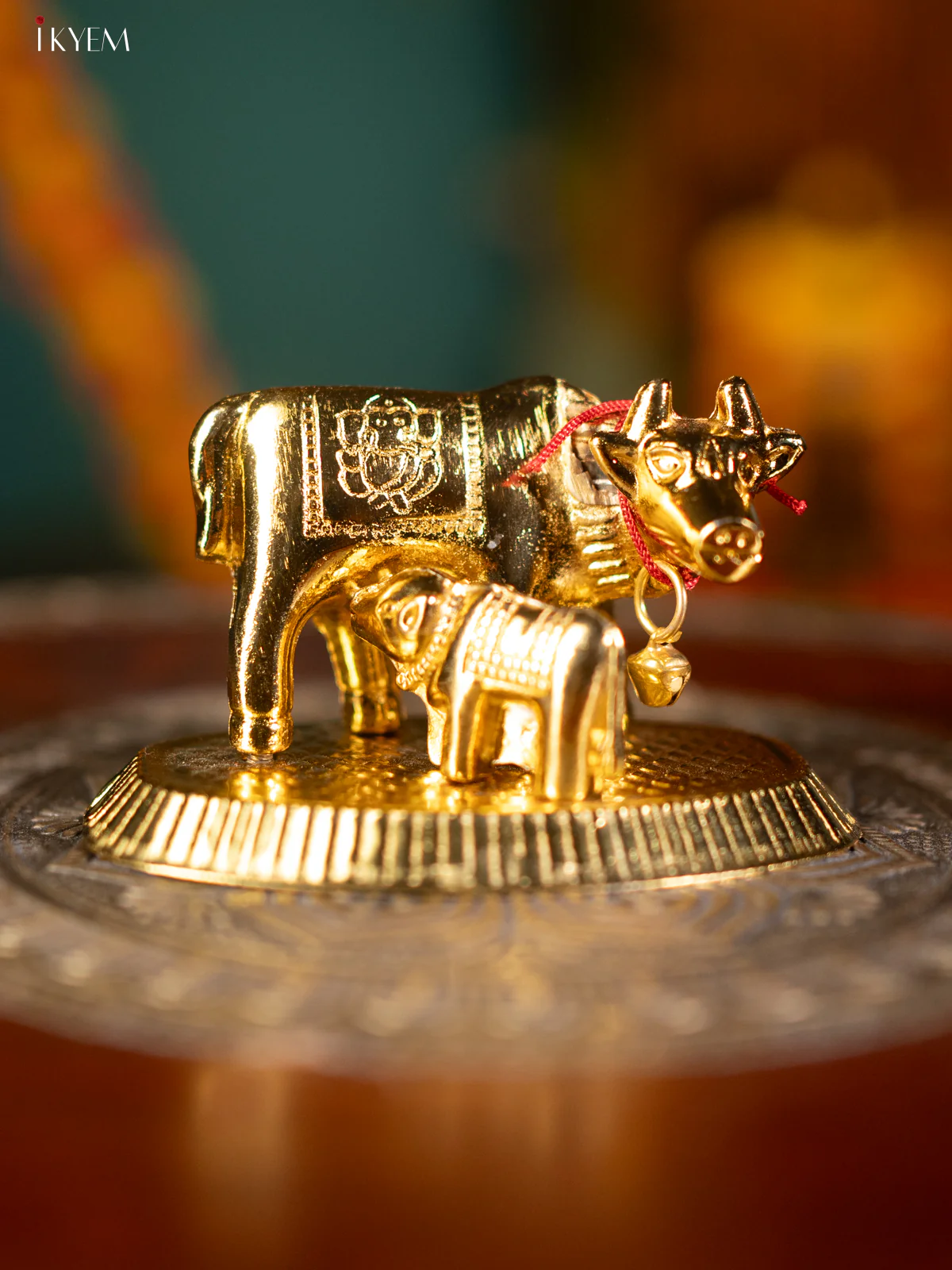Gold Plated Cow & Calf Idol - KL13118