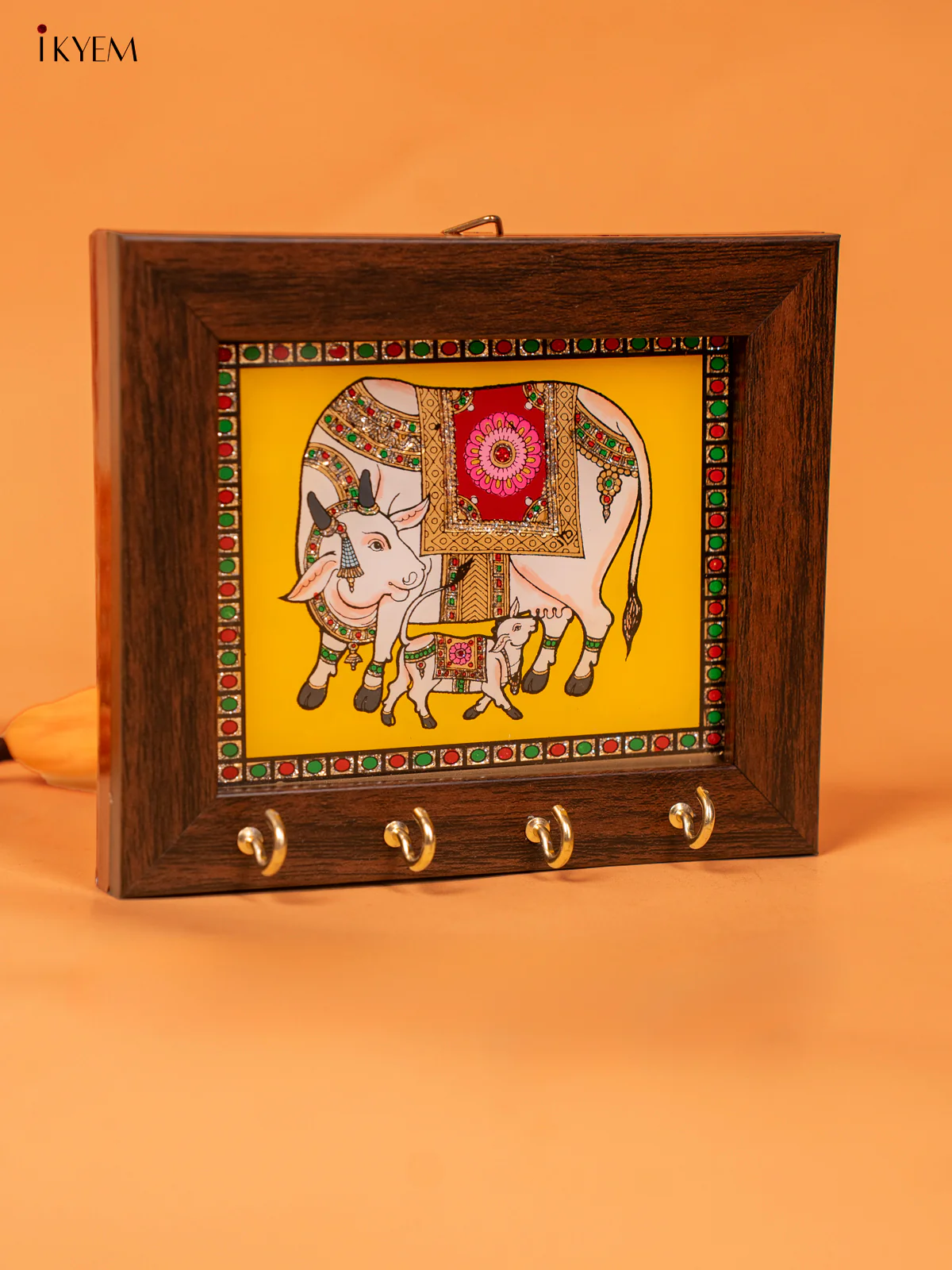 Yellow cow & calf Reverse Glass Painted Keyhanger - KC07118 - Image 3