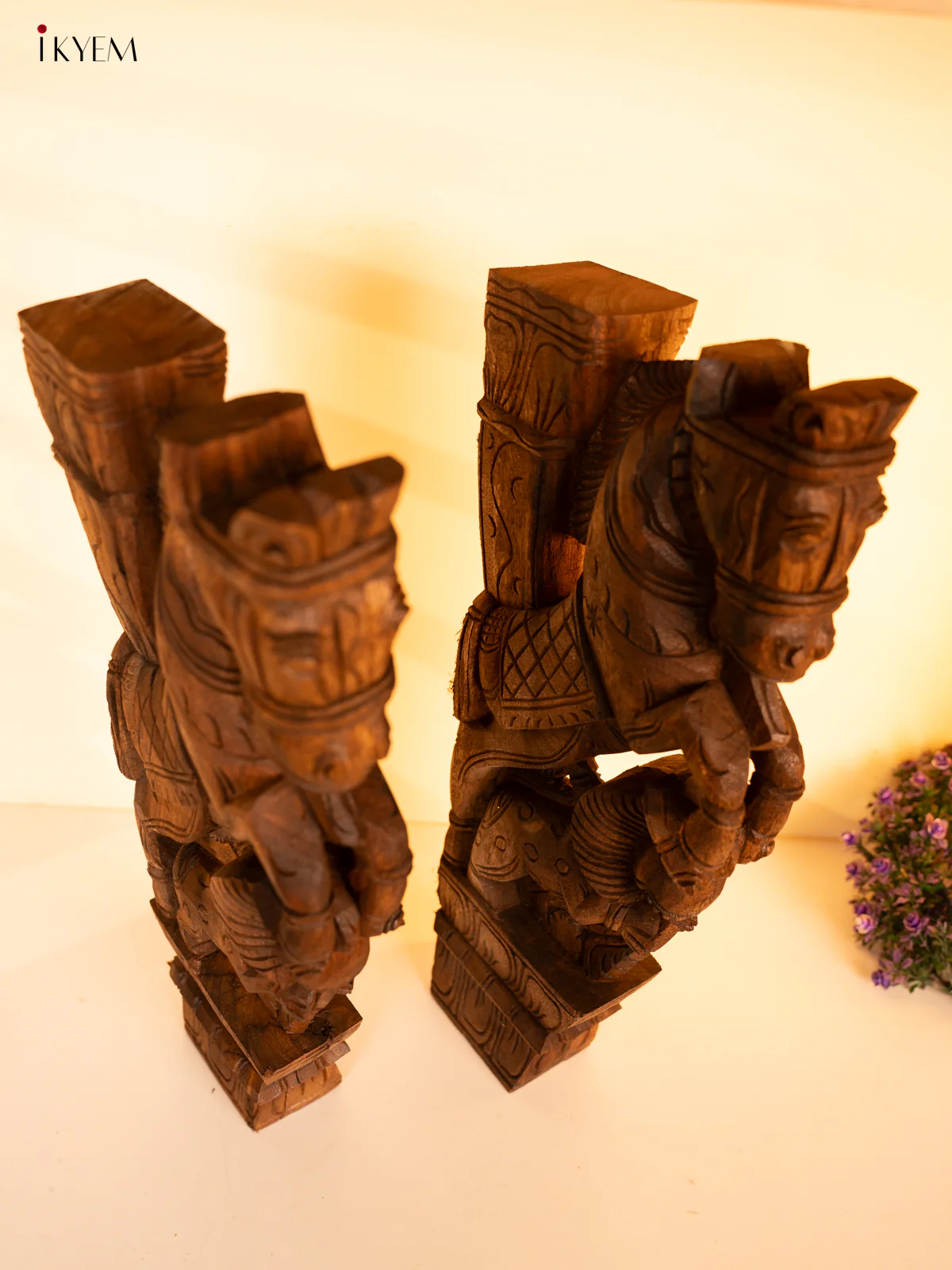 Antique Hand-Carved Horse Wooden Wall Bracket - KL05120 - Image 9
