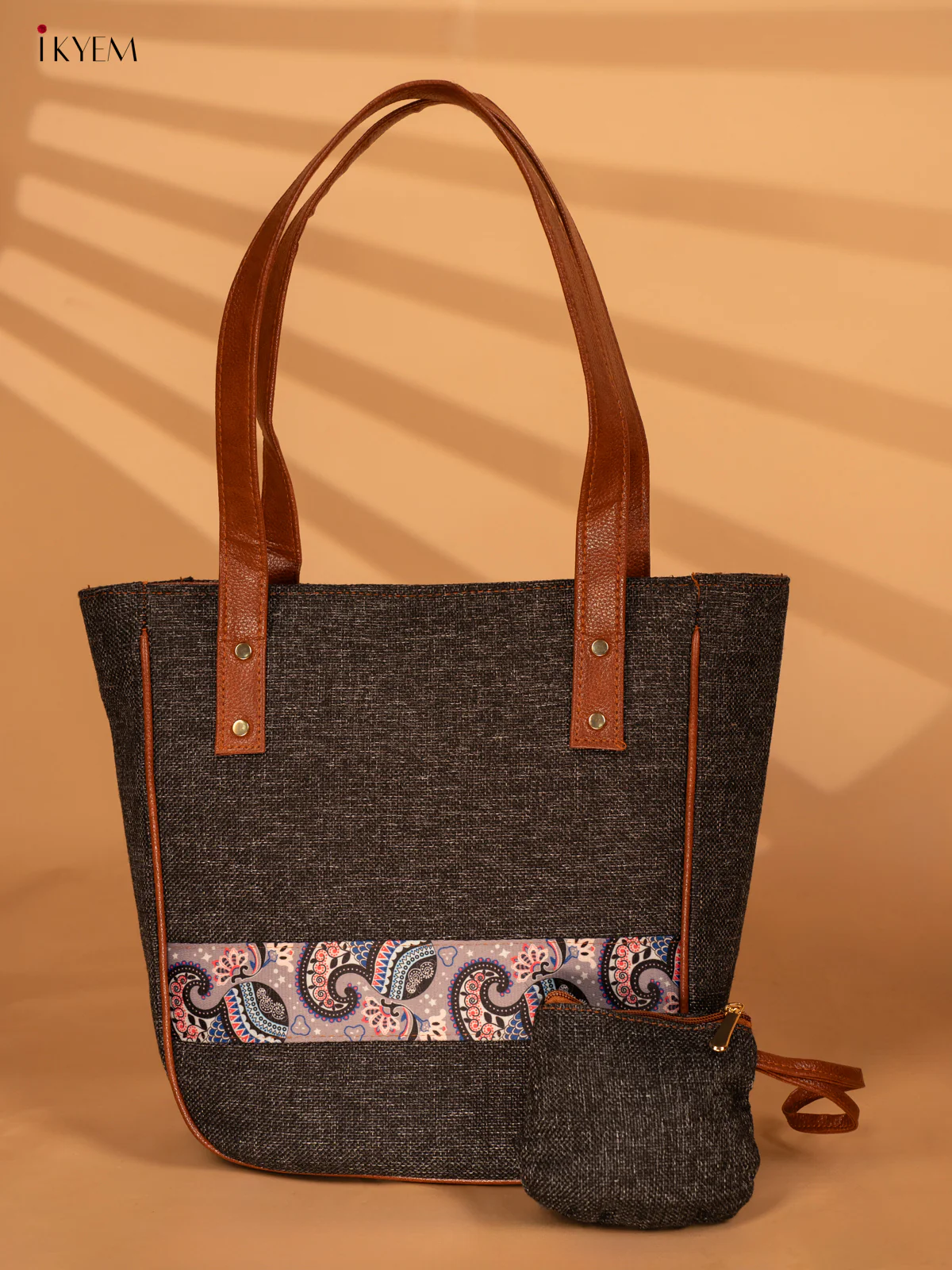 Jacquard Handbag with Coin Pouch - Black - KA18146 - Image 2