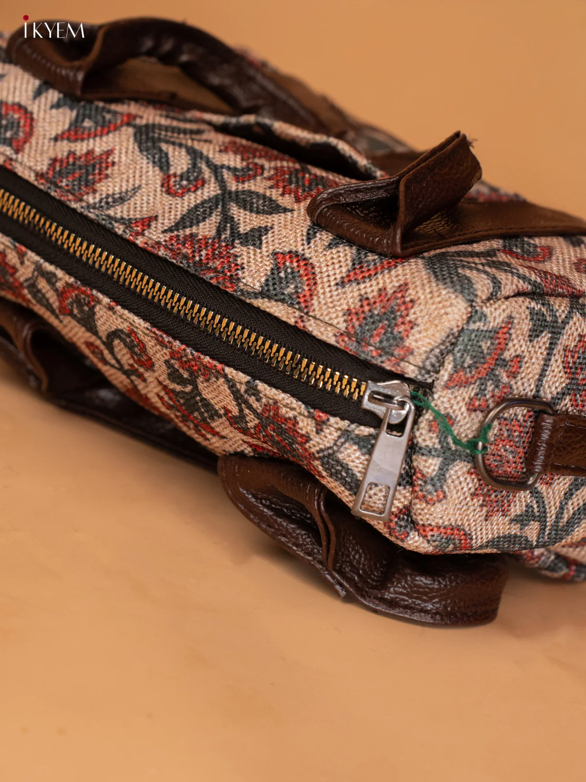 semi jute sling Bag with semi - Floral Cream - KB22155 - Image 5