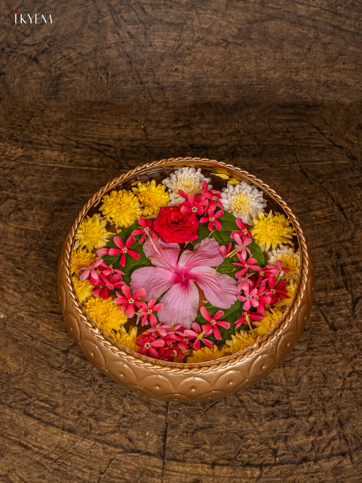 Metal Gold coating Lotus Urli - (10×10) Small - KC18115 - Image 2