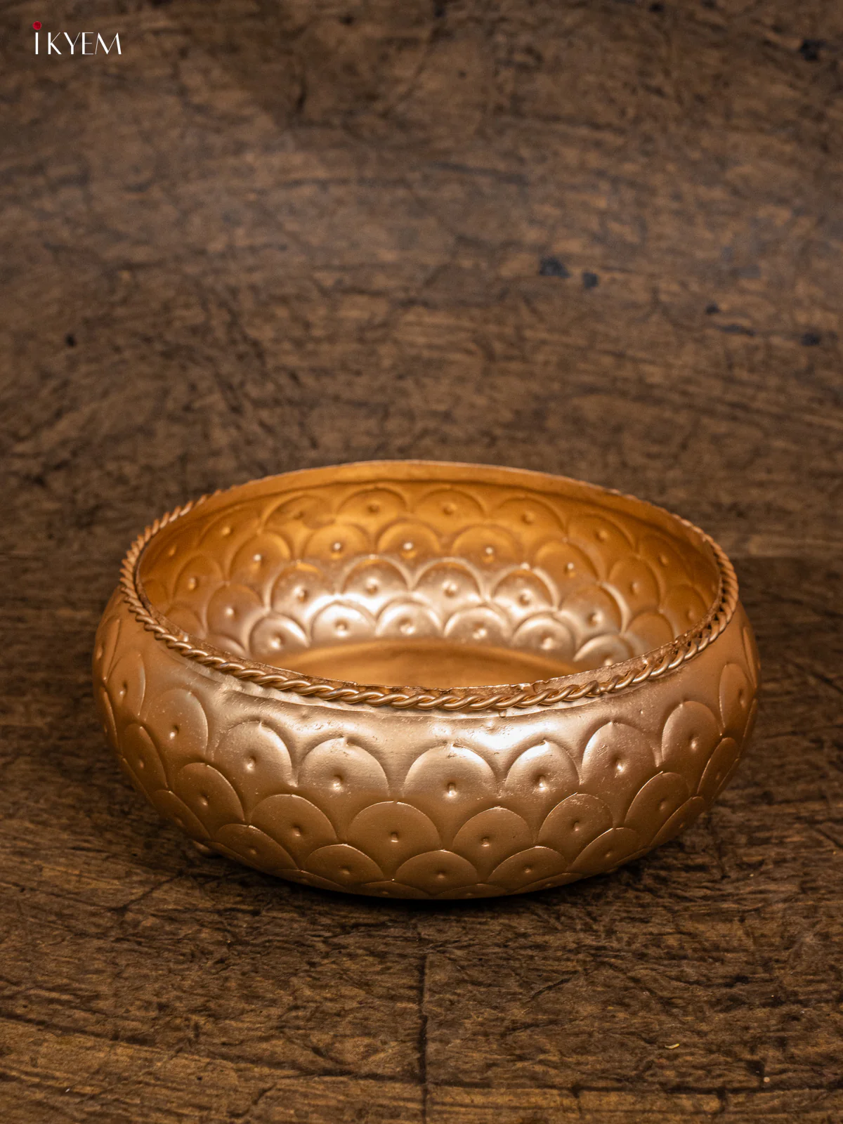 Metal Gold coating Lotus Urli - (10×10) Small - KC18115 - Image 4