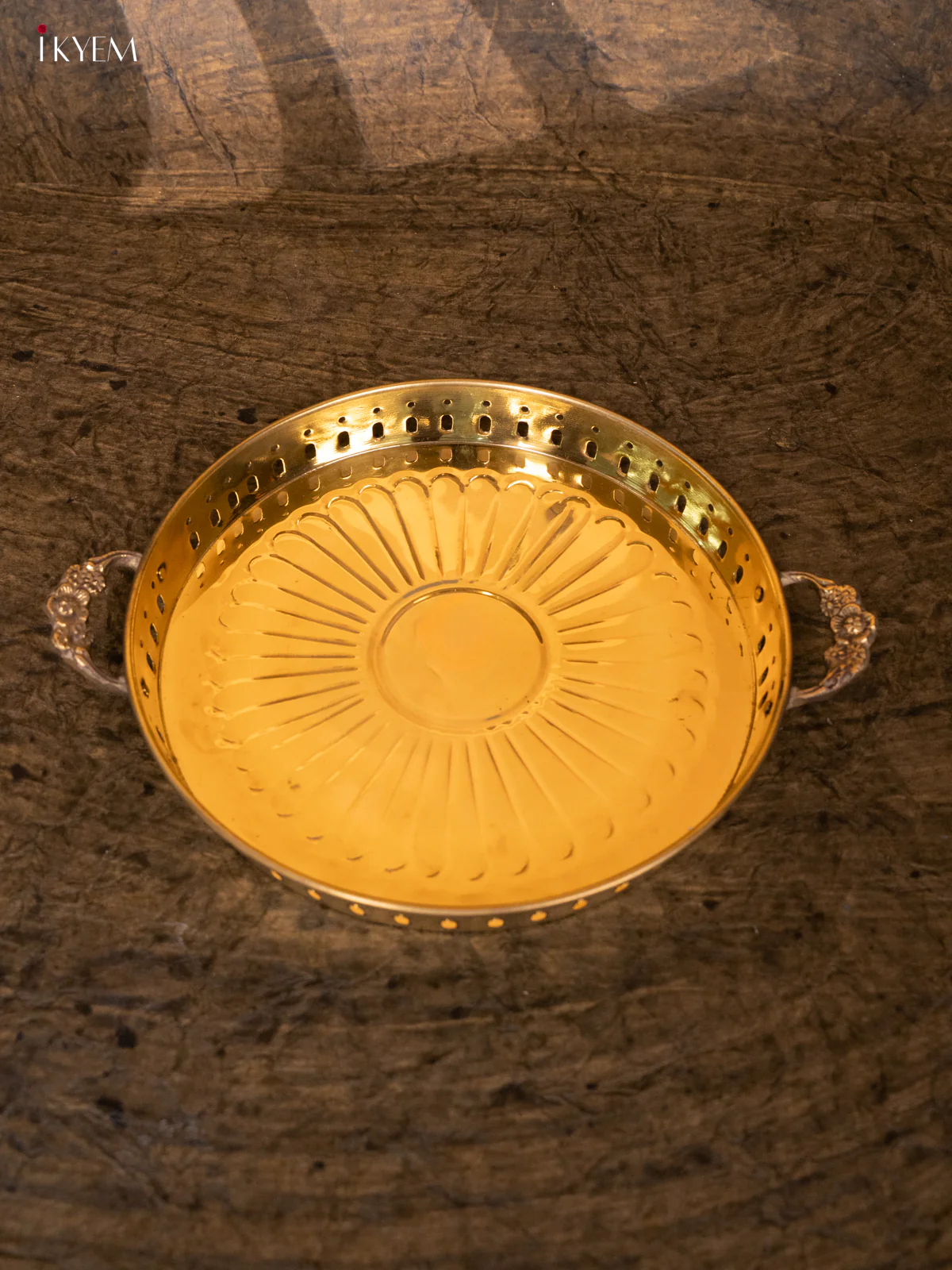 Brass round tray - KC20146 - Image 4