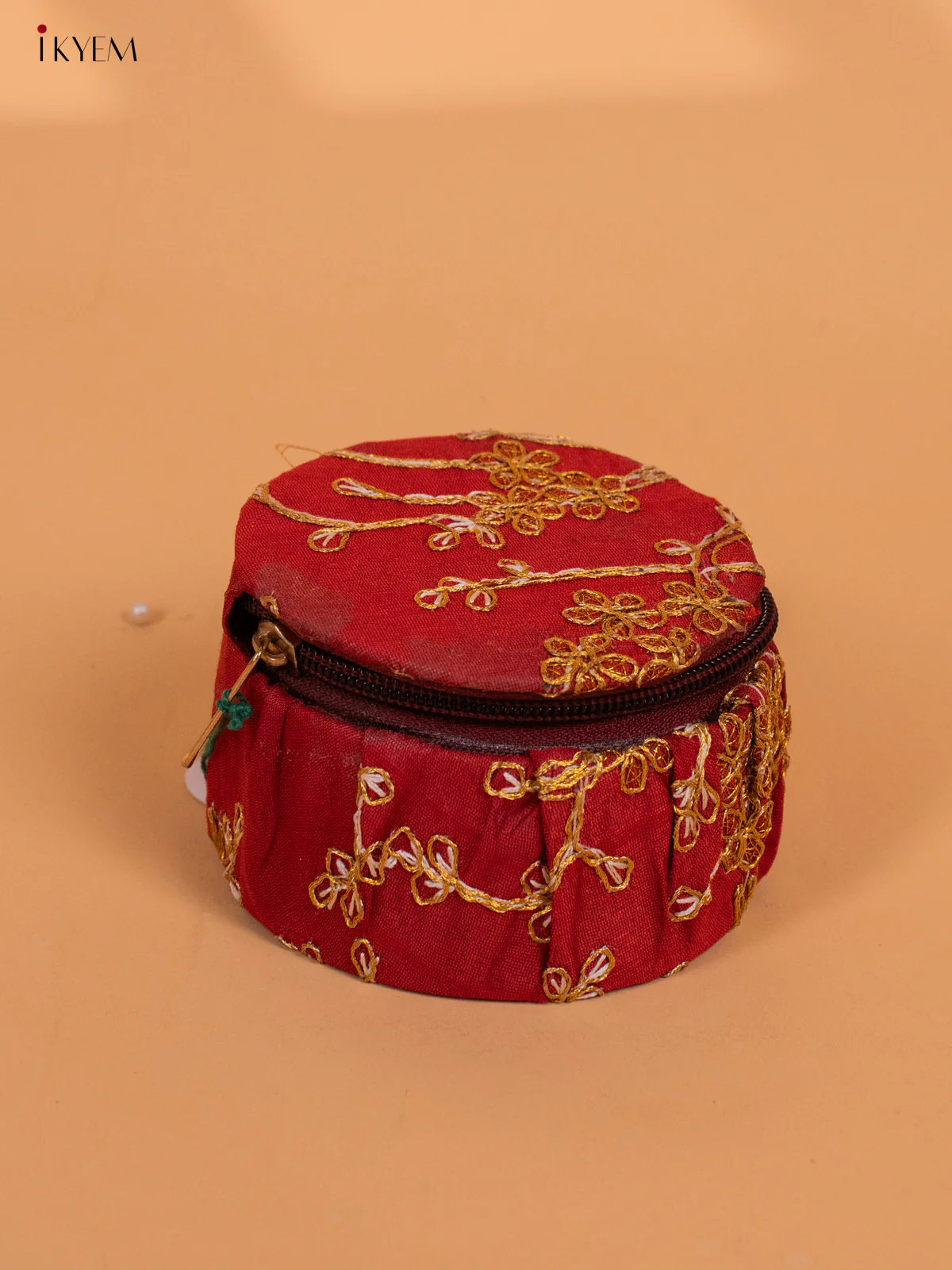 Golden Zari Embroidered Bangle Box - KC29114 - Image 6