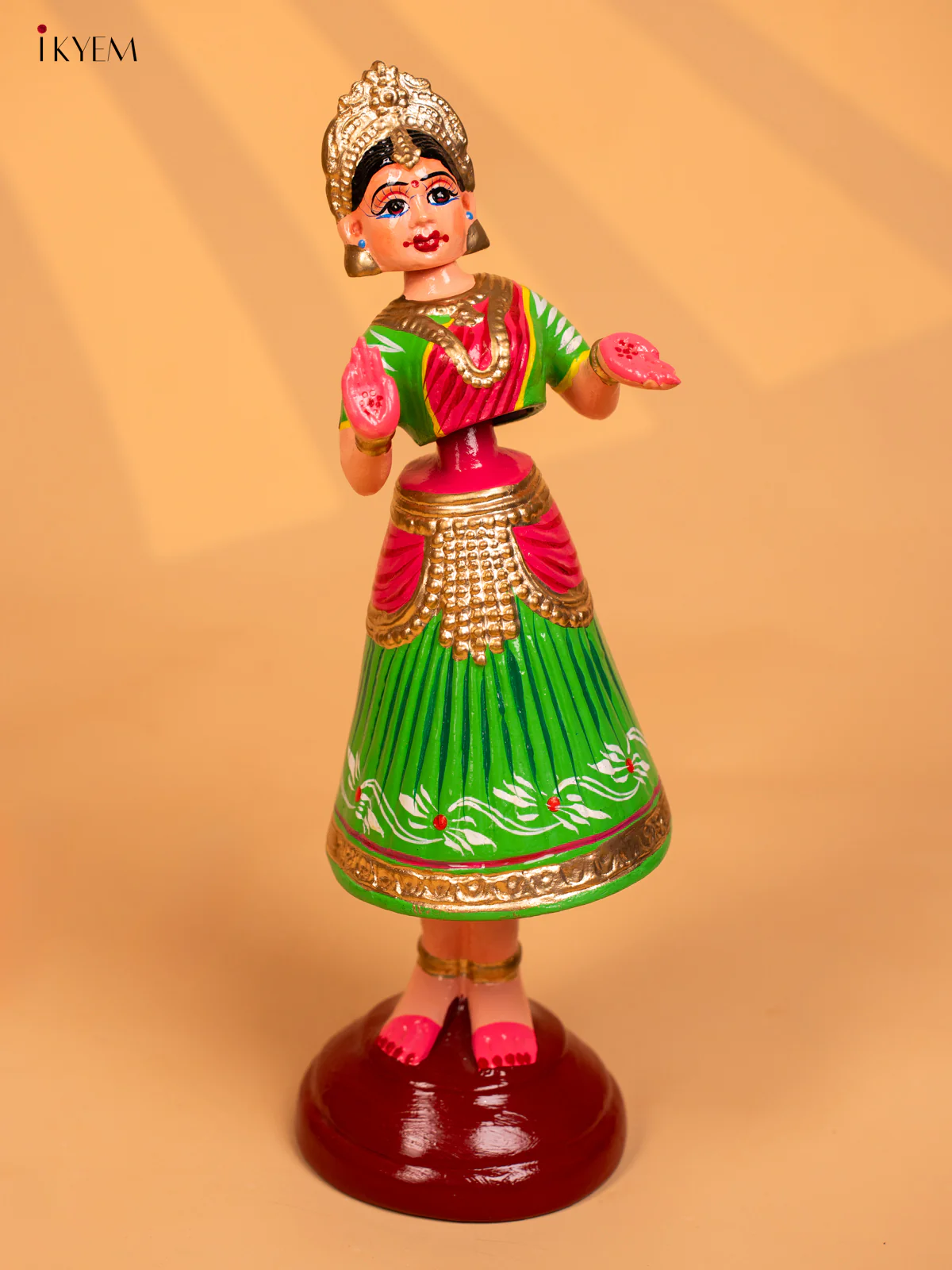 Thanjavur Dancing Doll - inch - KD04114