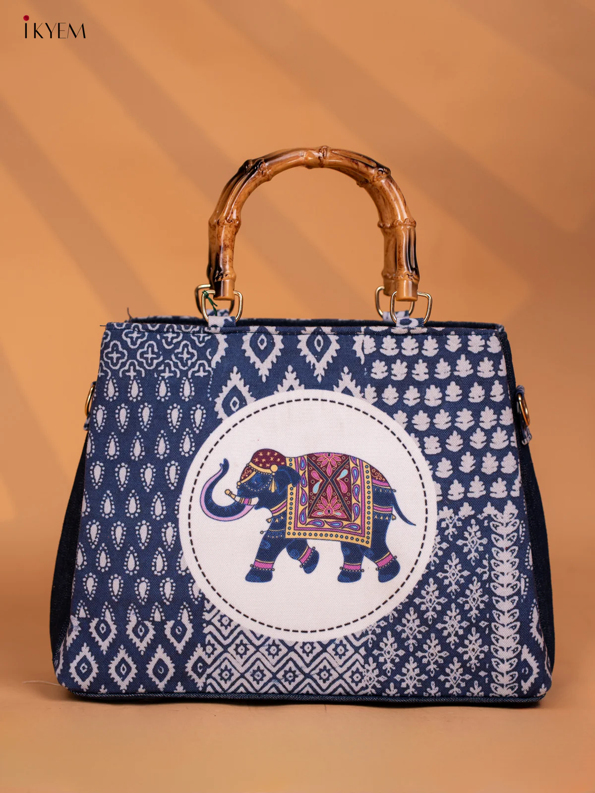 Jacquard Printed Elephant Handbag Single Hand Wooden Handle Handbag - white & Blue - KD05112