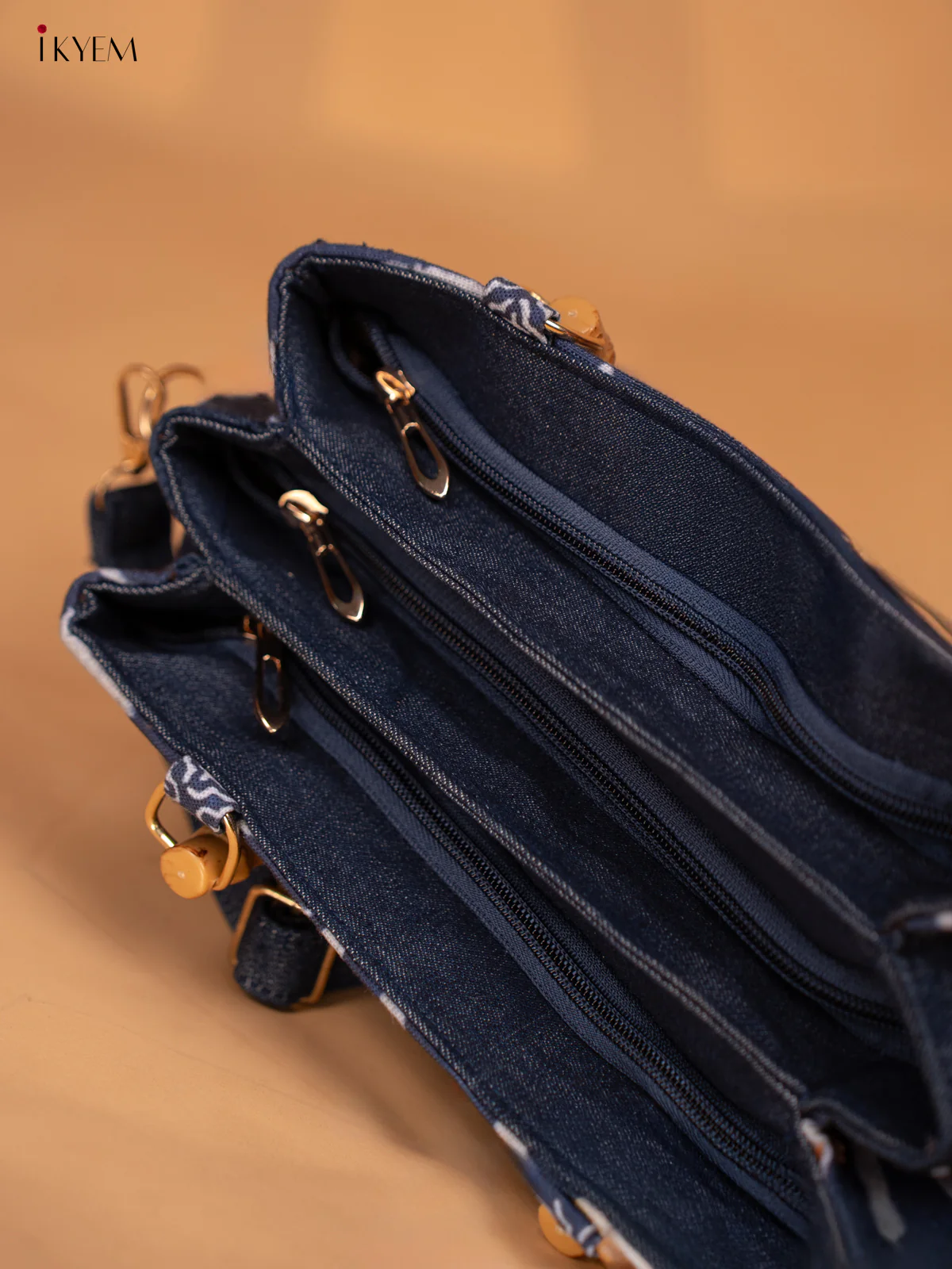 Jacquard Printed Elephant Handbag Single Hand Wooden Handle Handbag - Indigo Blue - KD05114 - Image 5