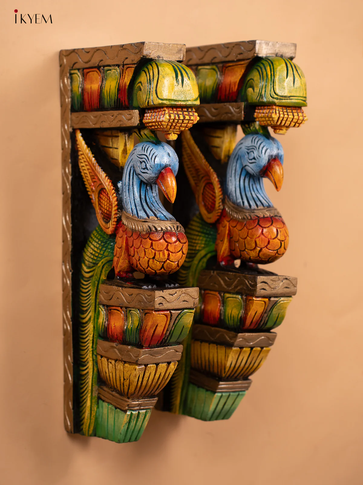 Wooden Hand Carved Painted Wall Bracket - Set of 2 Parrot - KD18112