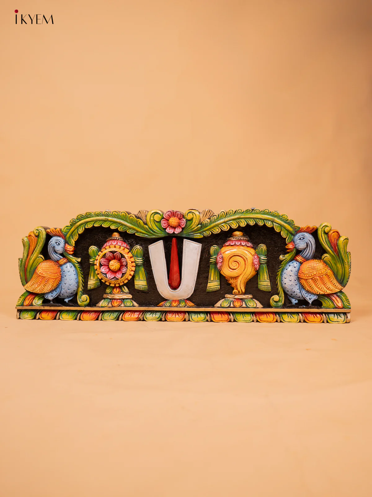 Wooden Hand Carved Painted Sangu Chakram Namam Panel - KD18125