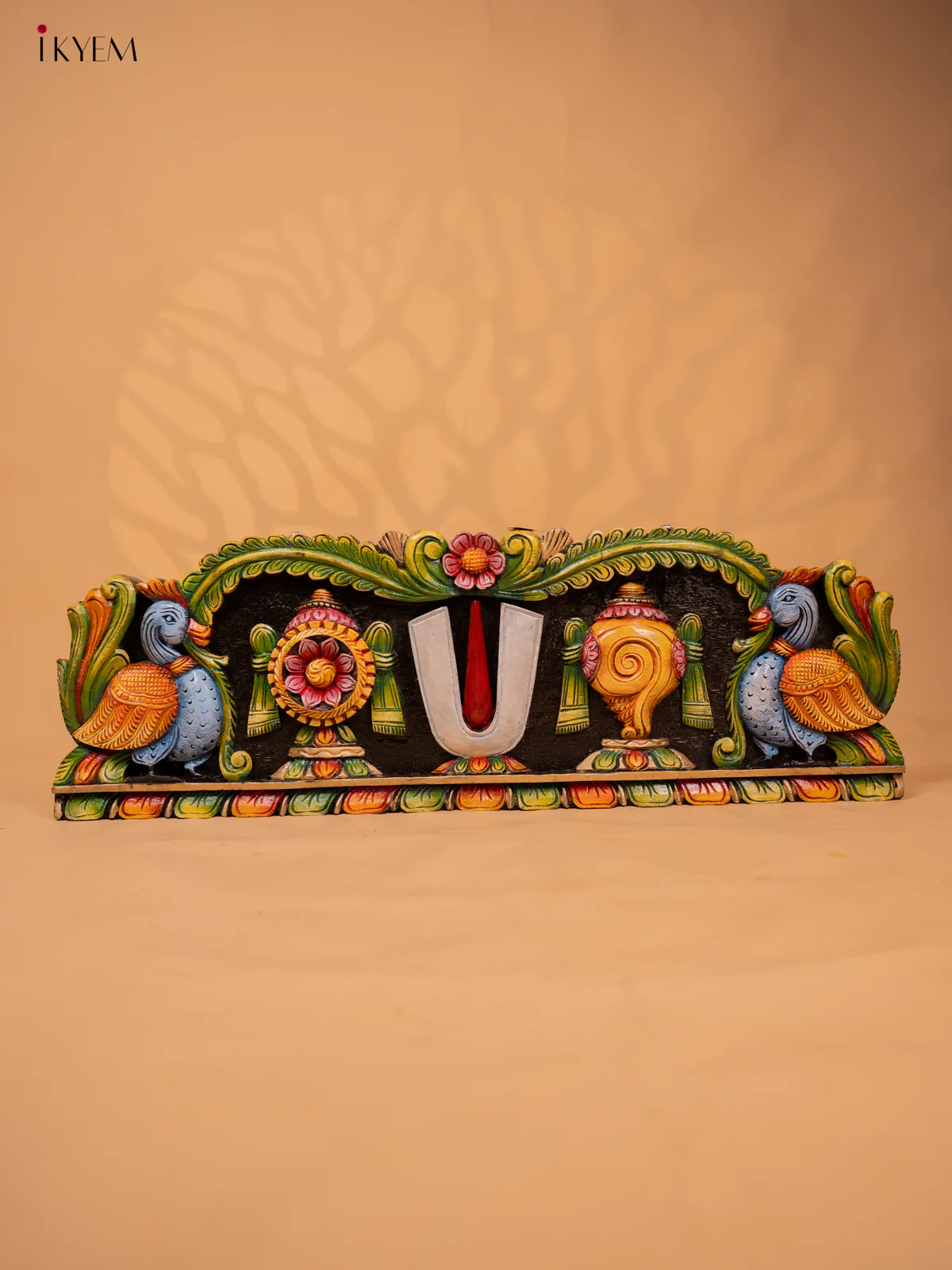 Wooden Hand Carved Painted Sangu Chakram Namam Panel - KD18125 - Image 5