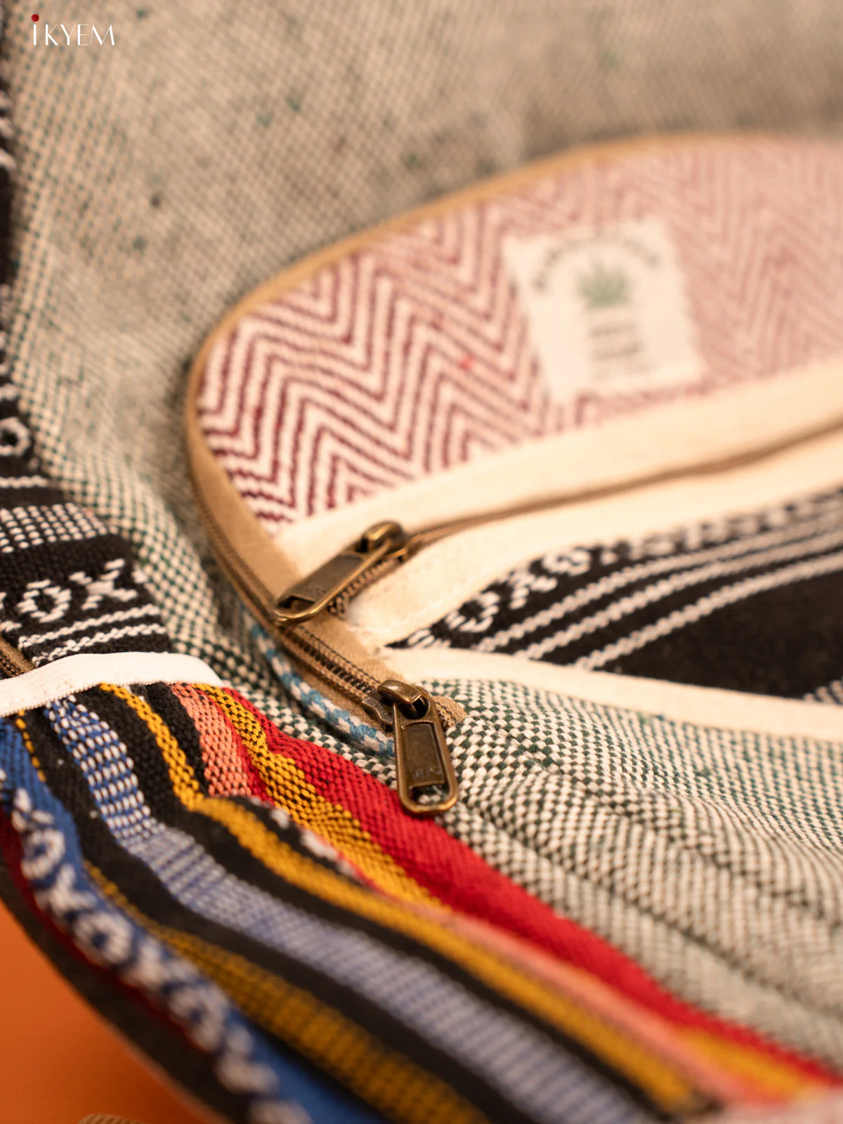 Hemp lare Back pack - Image 4