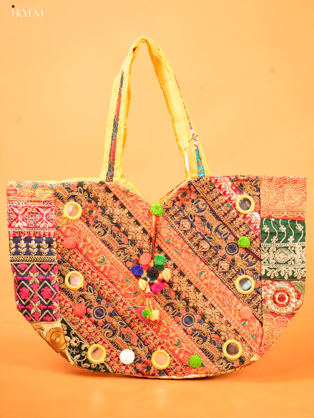Multicolor Messenger Bag - KD26132