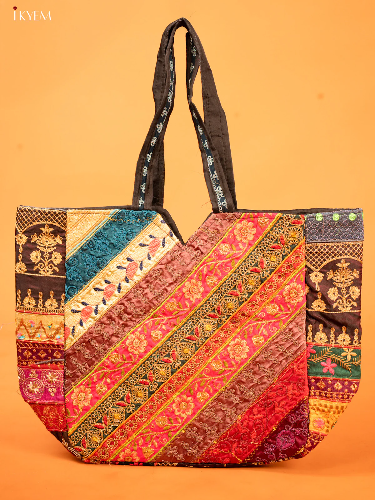 Multicolor Messenger Bag - Image 3