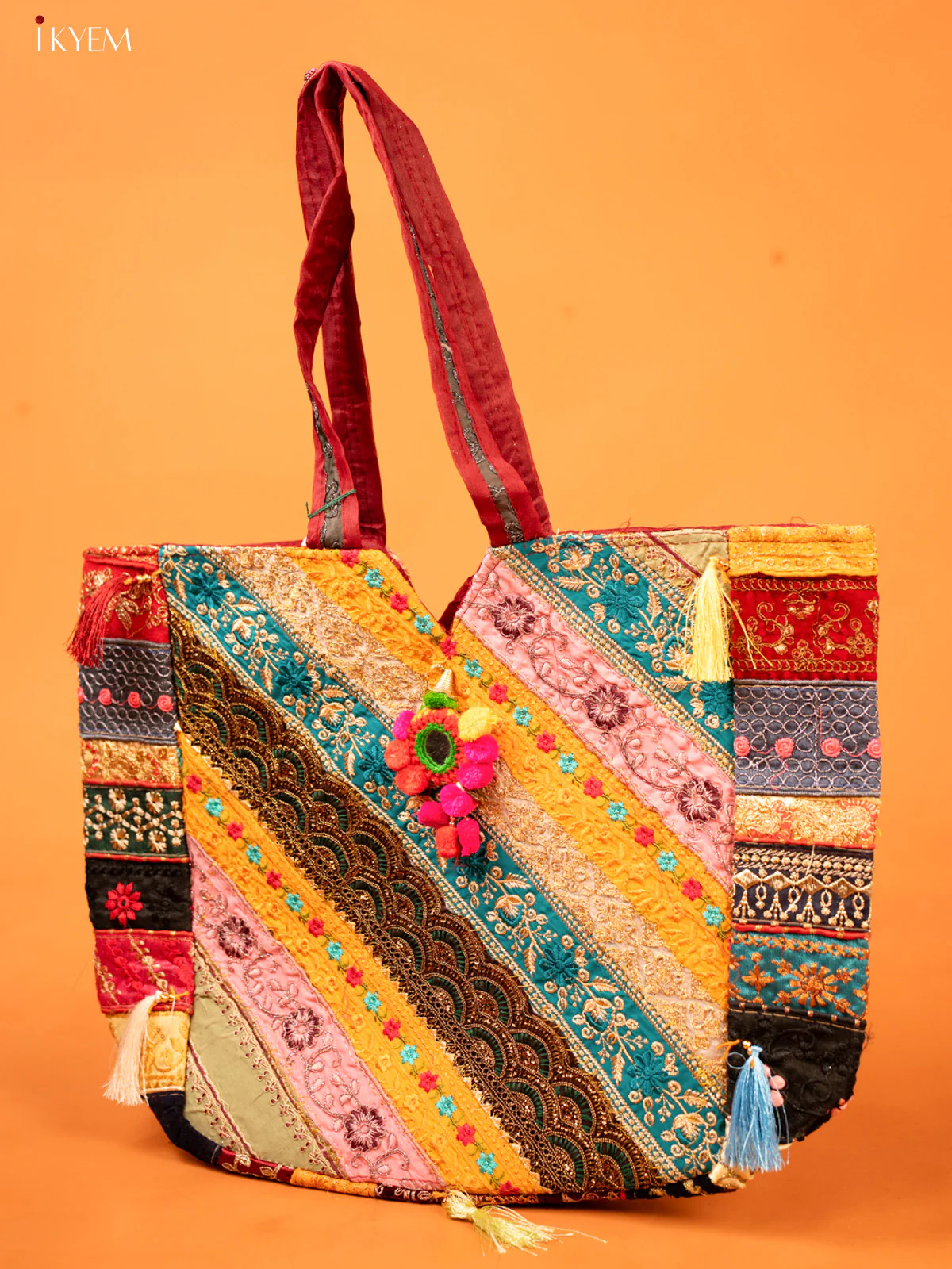 Multicolor Messenger Bag - Image 2