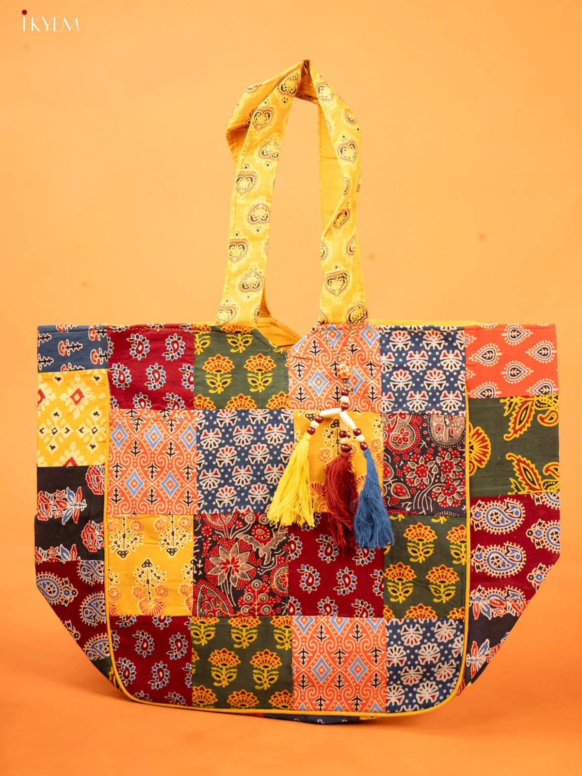 Ajrakh Stylish Patchwork Hand bag - KD26149