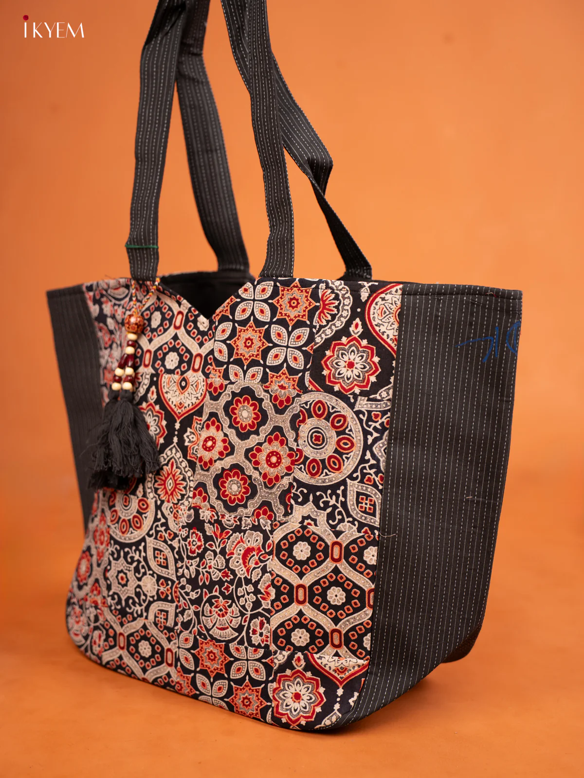 Multicolor Patchwork Shoulder bag - Image 4